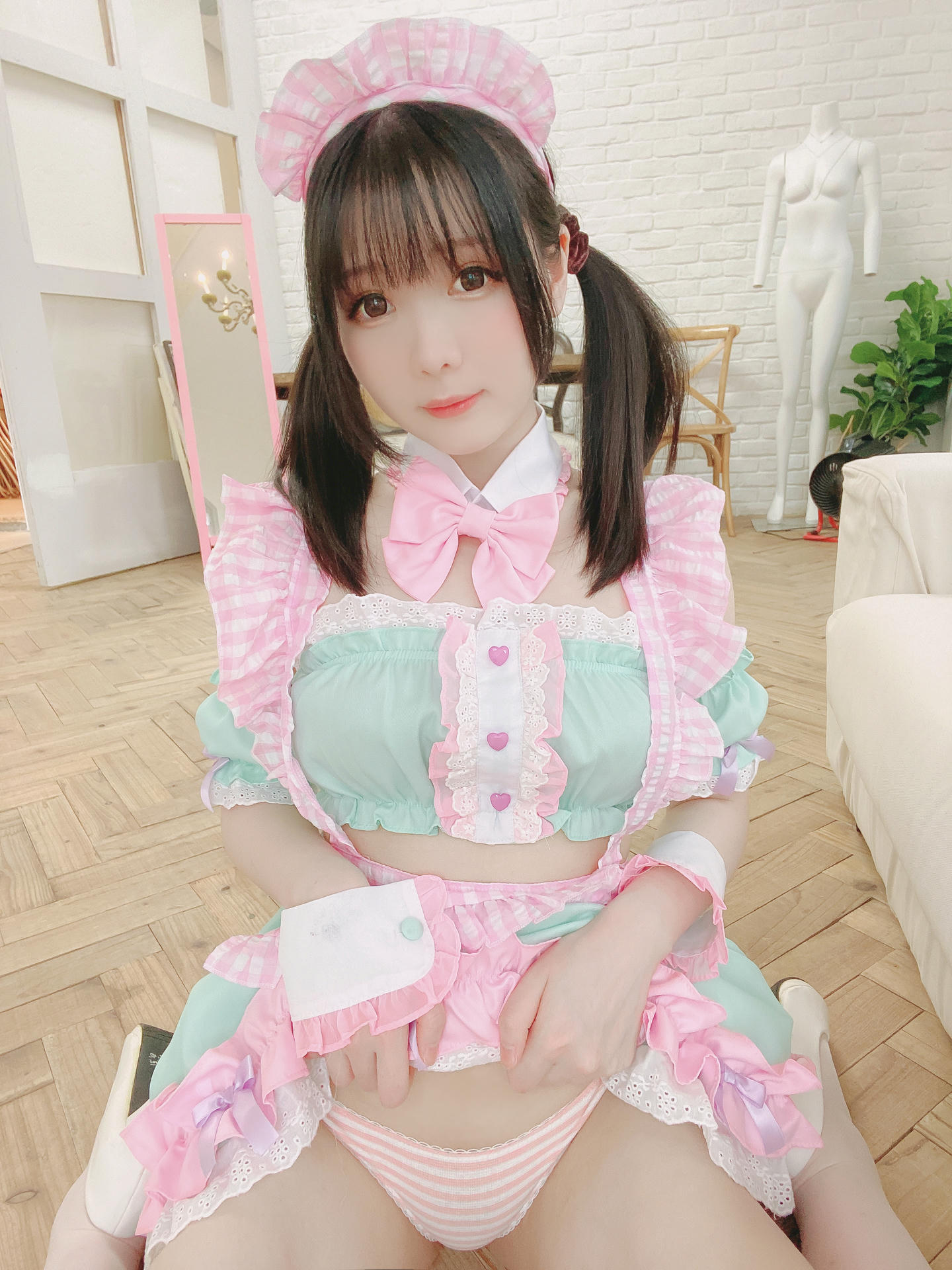 霜月shimo NO.075 Fantia 2022年06月会员合集(6期) [122P-990MB]-2022-06-06 6月🧡 [24P-183MB]_第1集