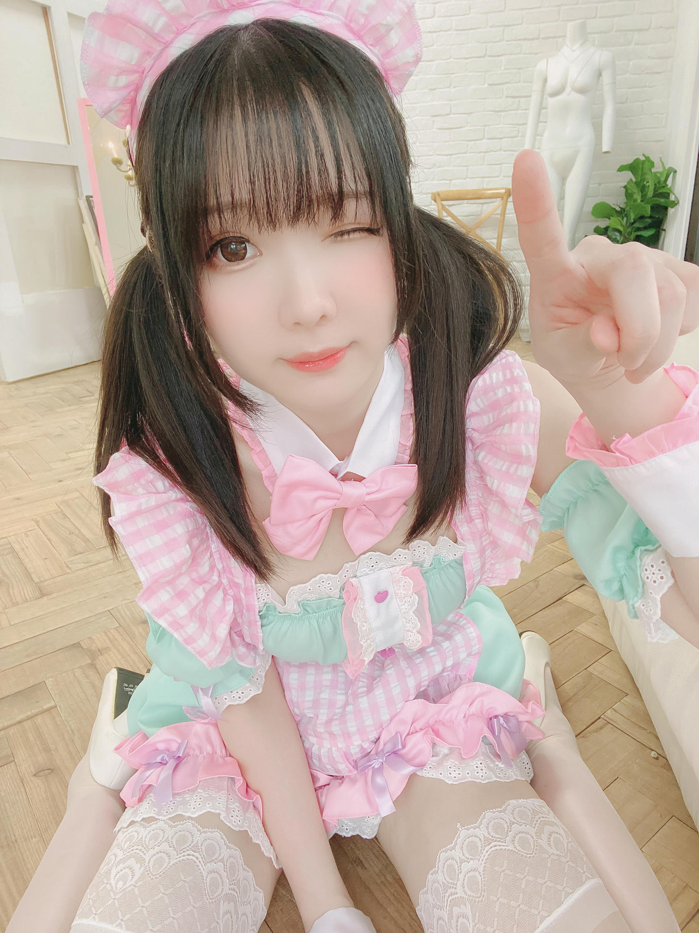 霜月shimo NO.075 Fantia 2022年06月会员合集(6期) [122P-990MB]-2022-06-06 6月🧡 [24P-183MB]_第1集