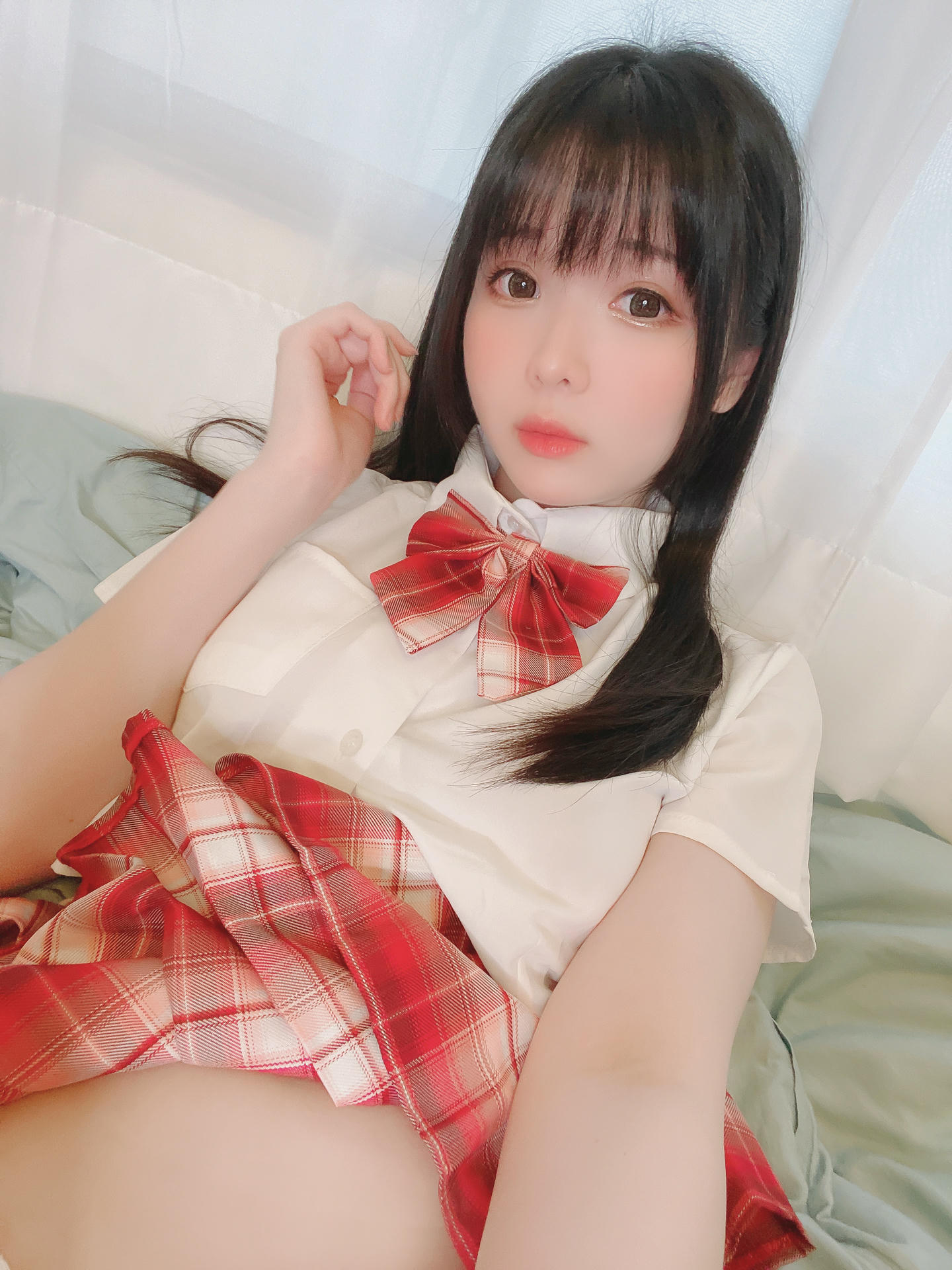 霜月shimo NO.075 Fantia 2022年06月会员合集(6期) [122P-990MB]-2022-06-15 制服💘 [15P-121MB]_第1集