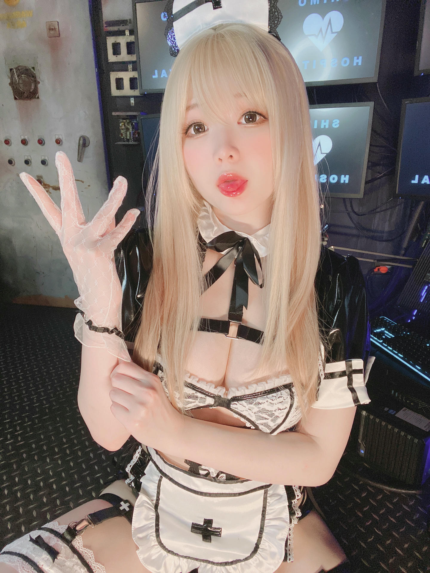 霜月shimo NO.075 Fantia 2022年06月会员合集(6期) [122P-990MB]-2022-06-21 ナースしもちゃん💉 [18P-134MB]_第1集