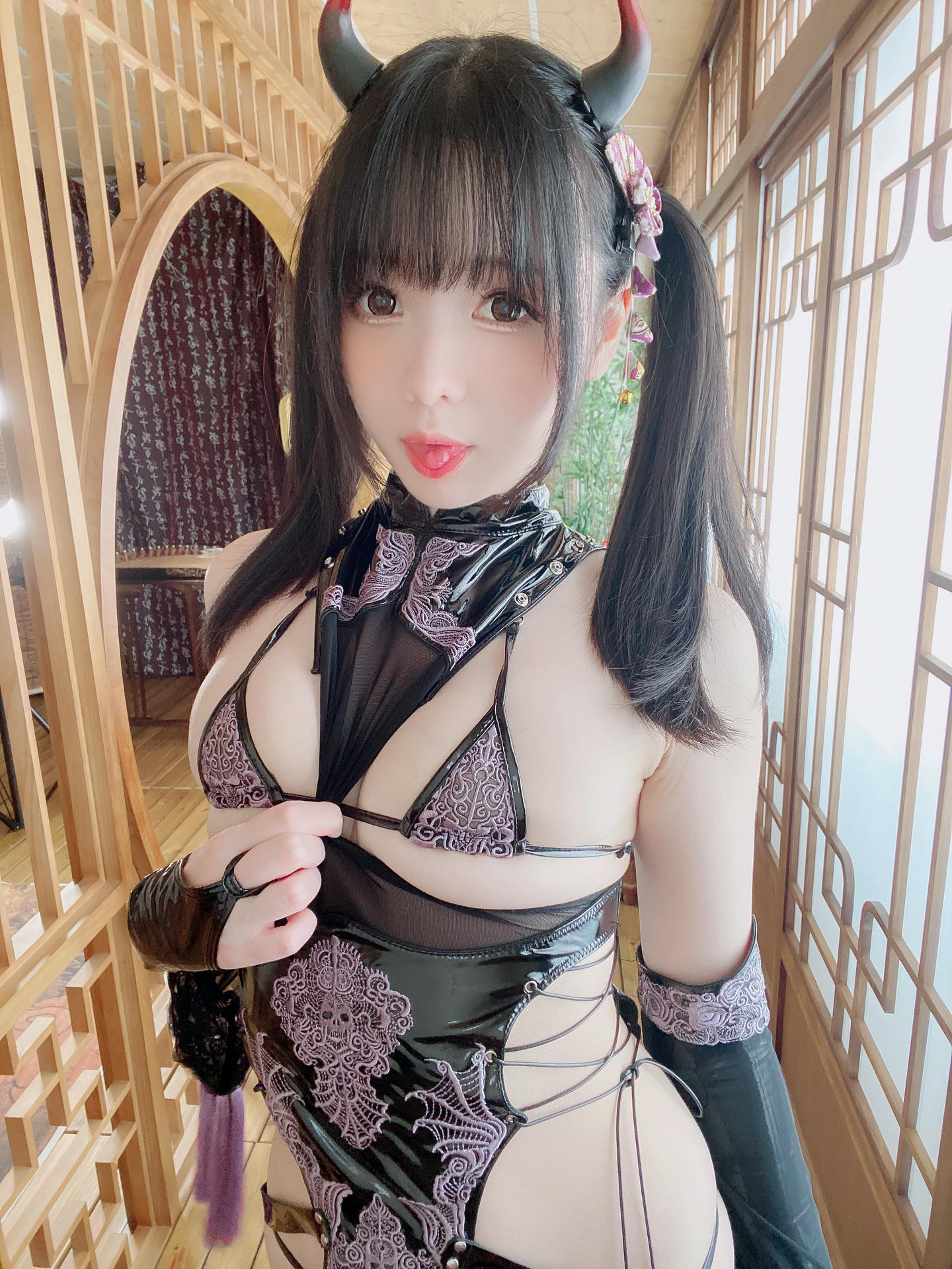 霜月shimo NO.079 Fantia-2022年11月会员合集(6套)[107P-913.3M]-2022-11-14 😈🖤_第1集