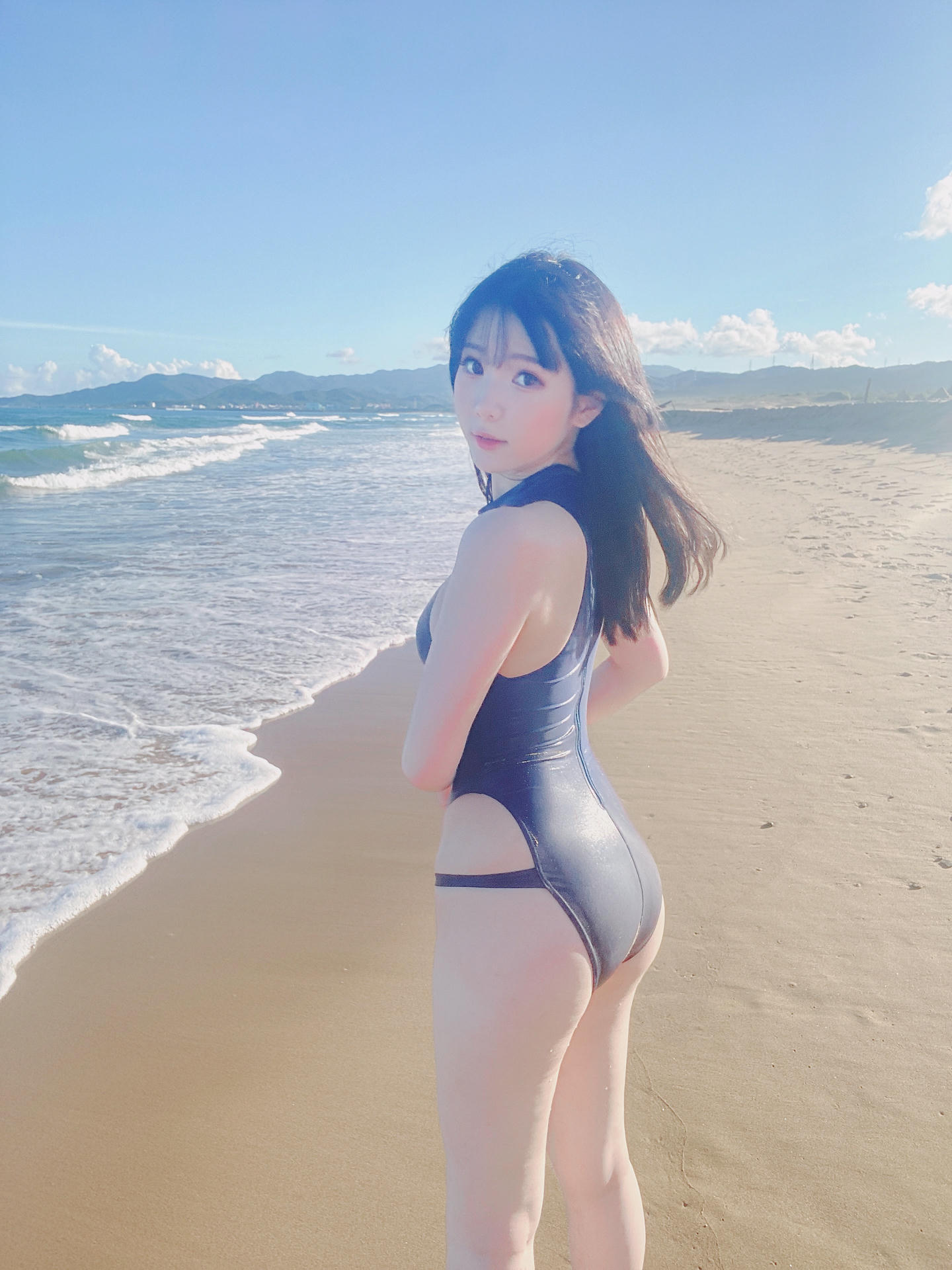 霜月shimo NO.080 Fantia 2022年10月会员合集(5期) [112P-836MB]-2022-10-17 競泳水着🌞 [26P-171.68MB]_第2集