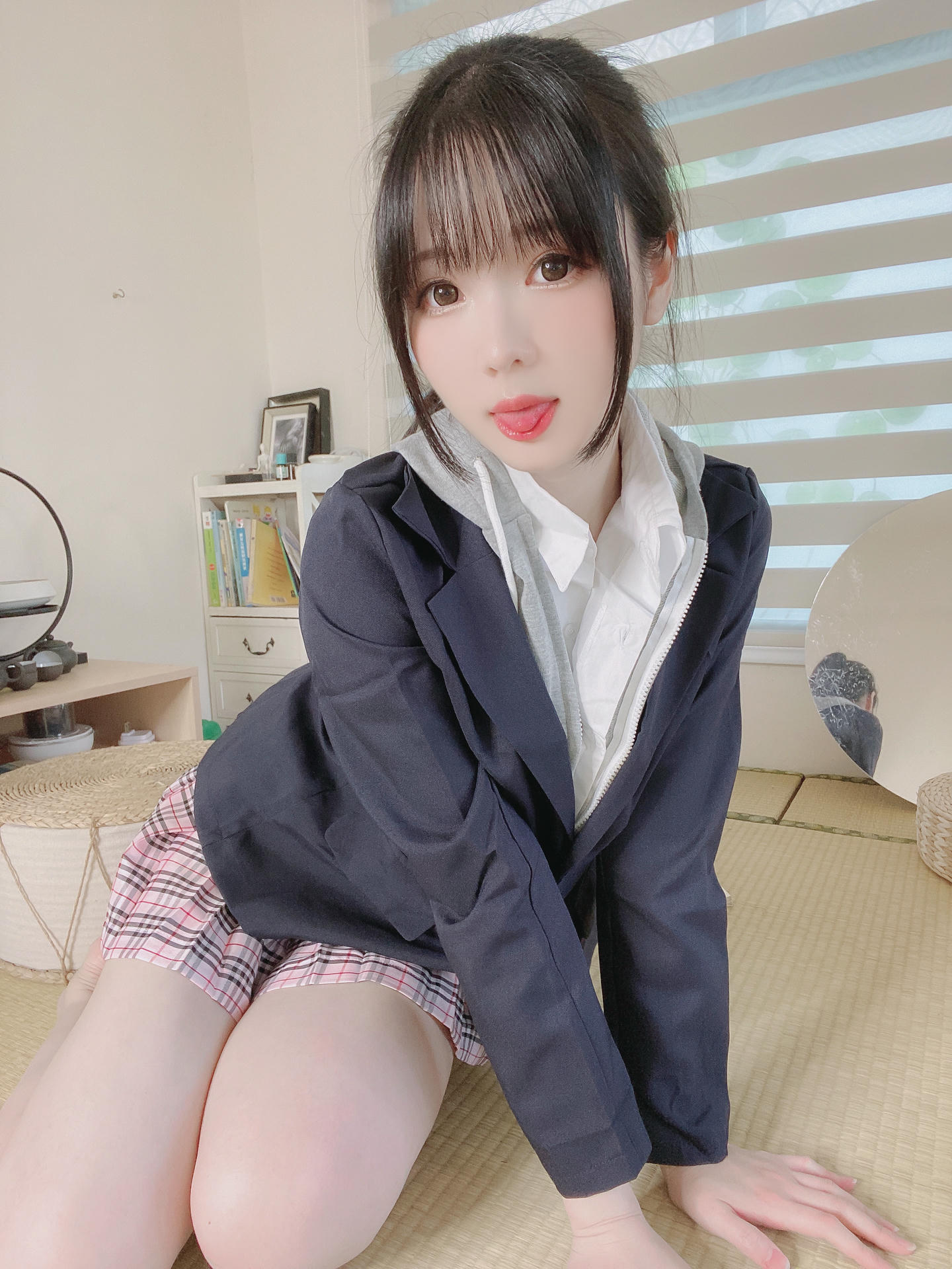 霜月shimo NO.080 Fantia 2022年10月会员合集(5期) [112P-836MB]-2022-10-28 幼馴染😳 [22P-171.67MB]_第1集