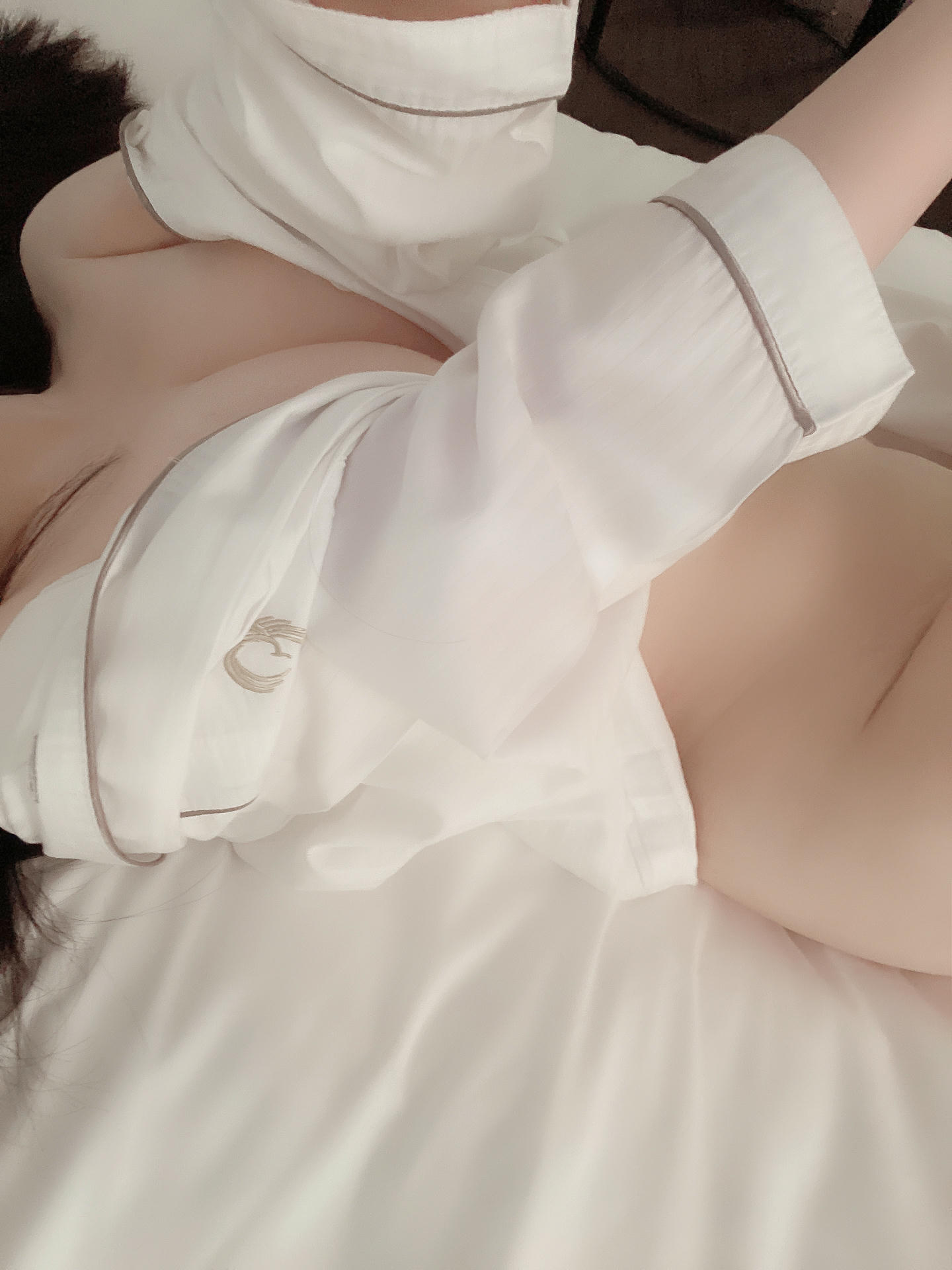 霜月shimo NO.082 Fantia-2023年1月会员合集(5套)[104P-774.3M]-2023-01-05 あけましておめでとう😳_第1集