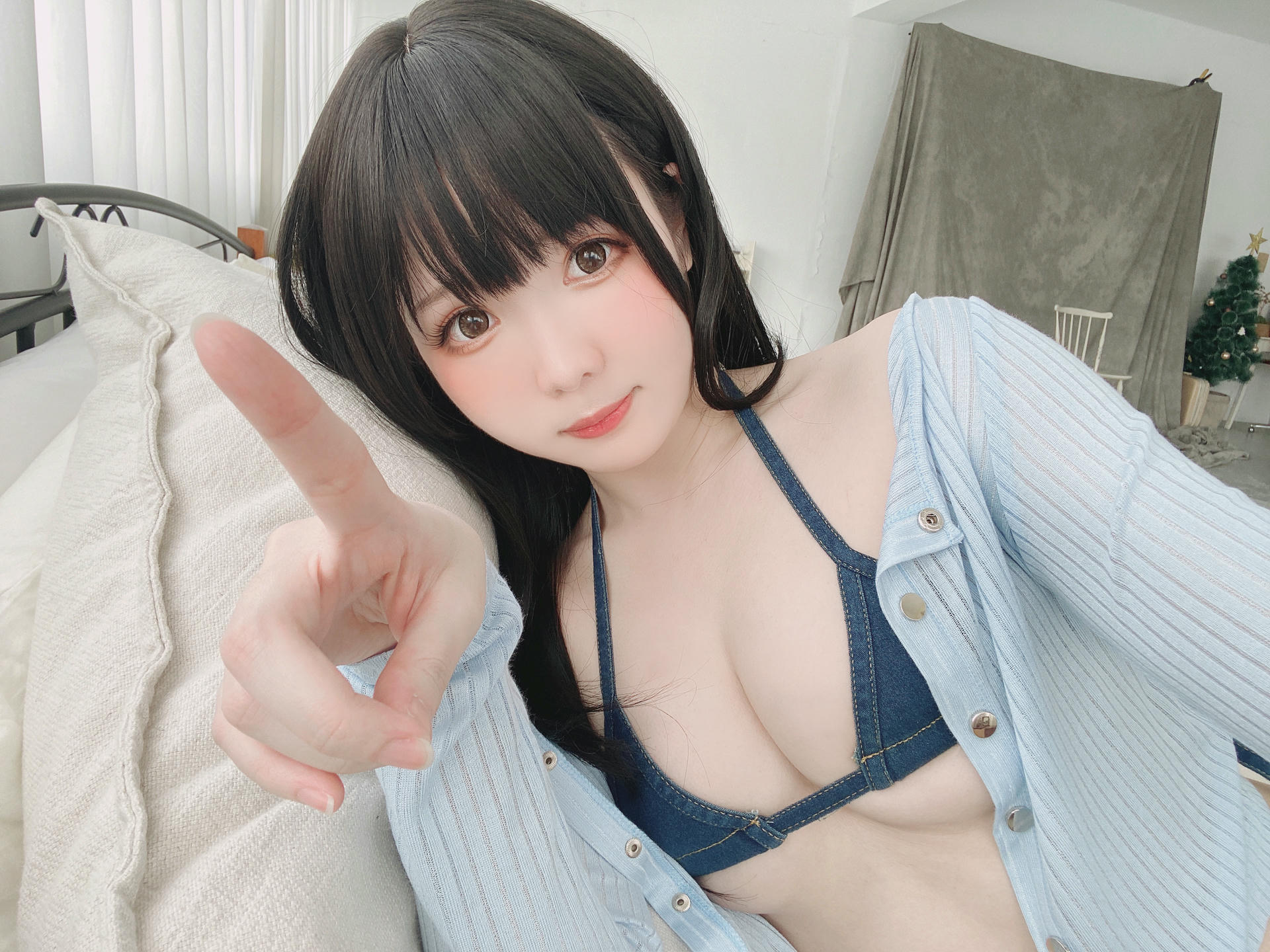 霜月shimo NO.062 fantia 2022.01月合集 [99P-700MB]-2022-01-14 ギター妹ちゃん  ジーパンver__第1集