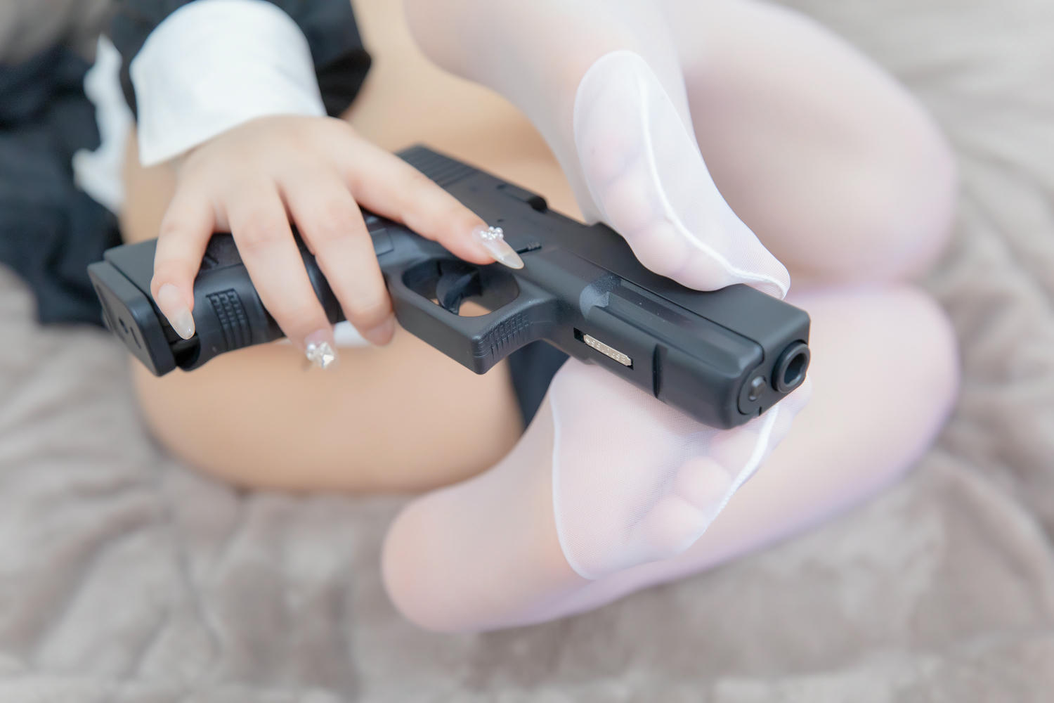 神乐坂真冬-神楽坂真冬 NO.197 战斗修女 [75P2V-340MB]_第2集