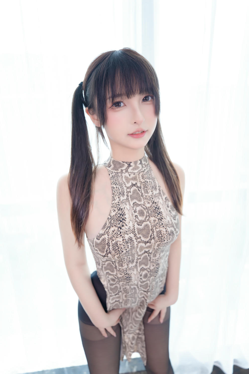 神乐坂真冬-神楽坂真冬 NO.123 蟒纹旗袍 [75P160MB]_第2集