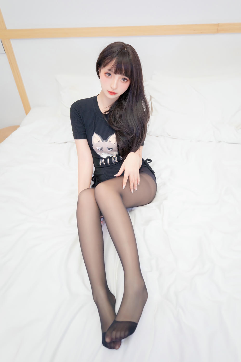 神乐坂真冬-神楽坂真冬 NO.124 21年11月微博订阅[68P-281.61MB]-黑太狼_第1集