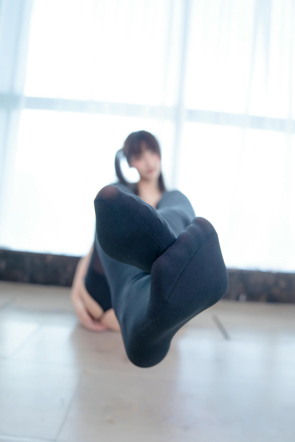 神乐坂真冬-神楽坂真冬 NO.126 足底星光 [75P-173MB]_第1集