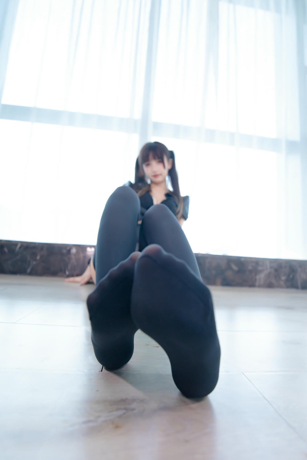 神乐坂真冬-神楽坂真冬 NO.126 足底星光 [75P-173MB]_第2集