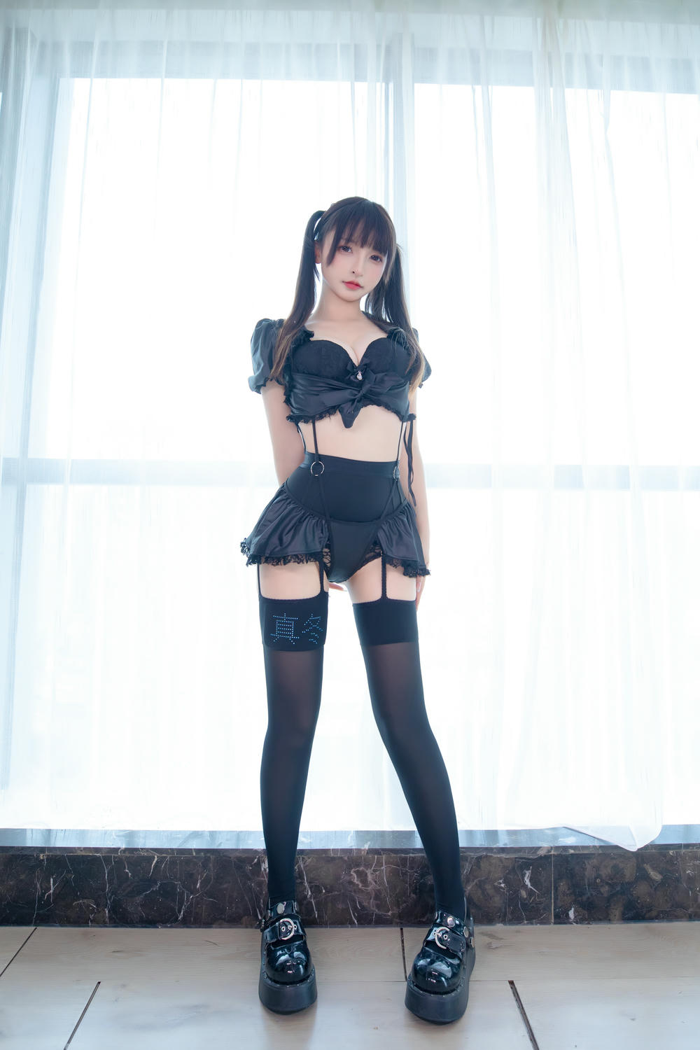 神乐坂真冬-神楽坂真冬 NO.126 足底星光 [75P-173MB]_第3集