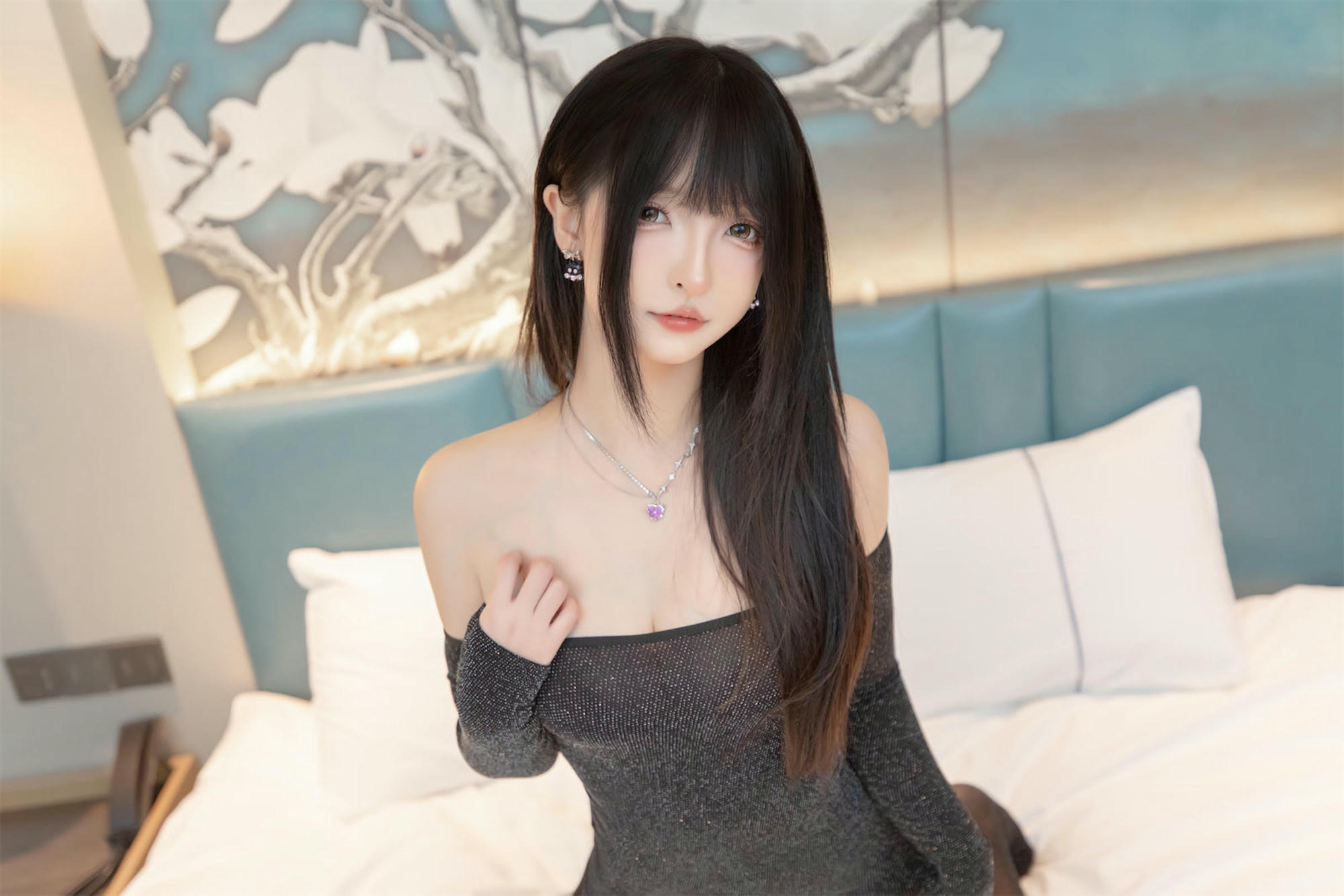 神乐坂真冬-神楽坂真冬 NO.153 金粉丽人 [75P2V-251M]_第2集