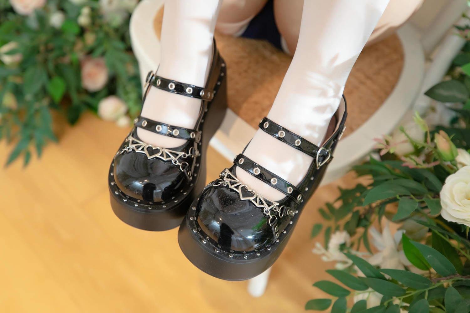 神乐坂真冬-神楽坂真冬 NO.161 夏日泳装 [75P2V-423MB]_第2集