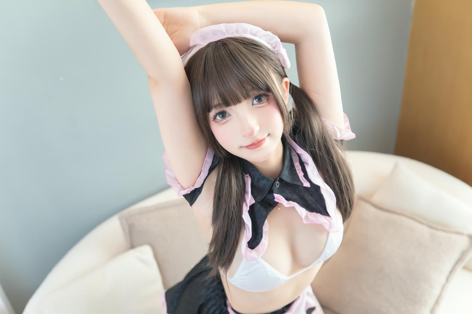 神乐坂真冬-神楽坂真冬 NO.192 女仆雪糕 [75P2V 224MB]_第2集