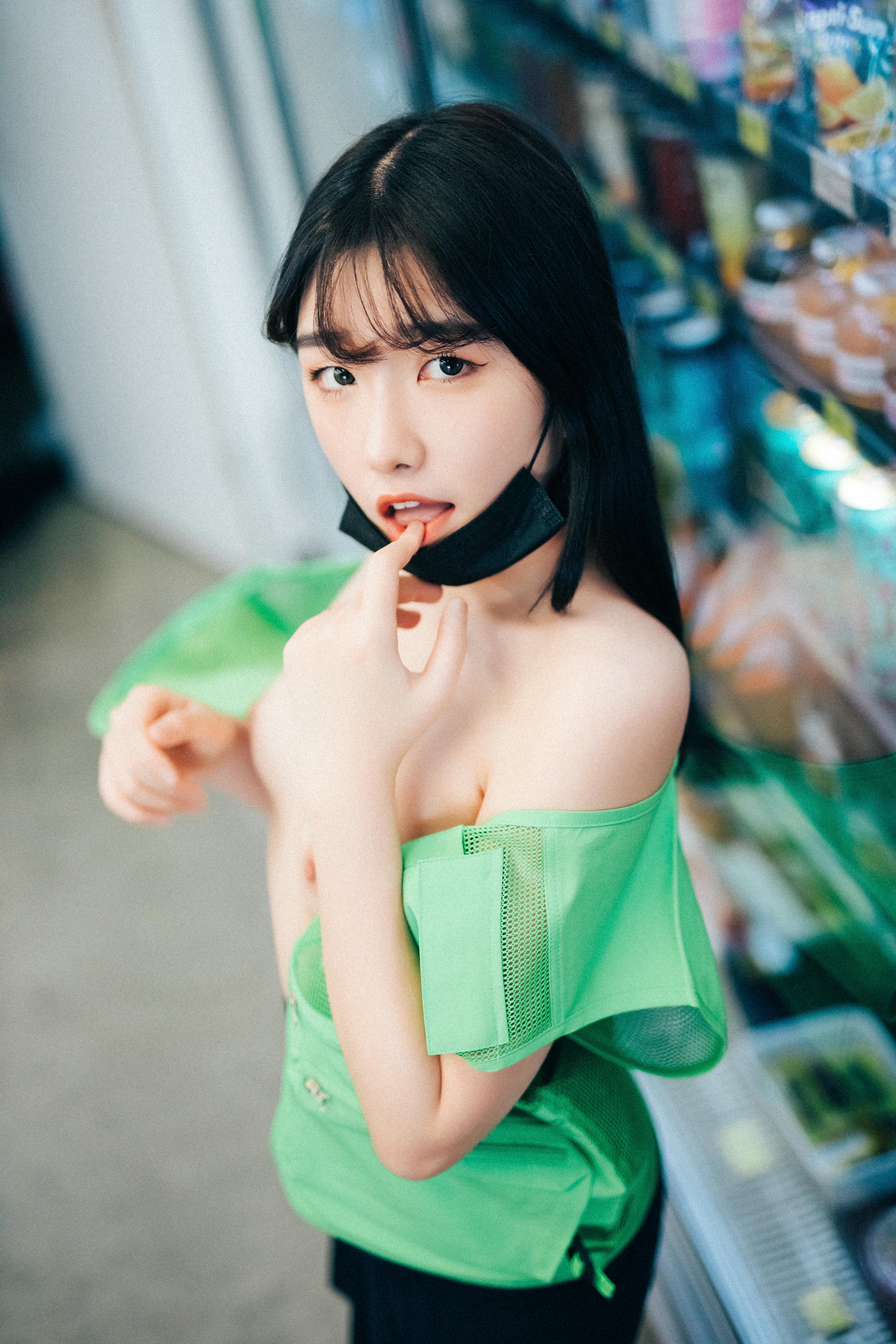 韩国美女-052_Loozy Sonson First nipple alba + S.Ver [145P-1.18GB]-s version_第1集