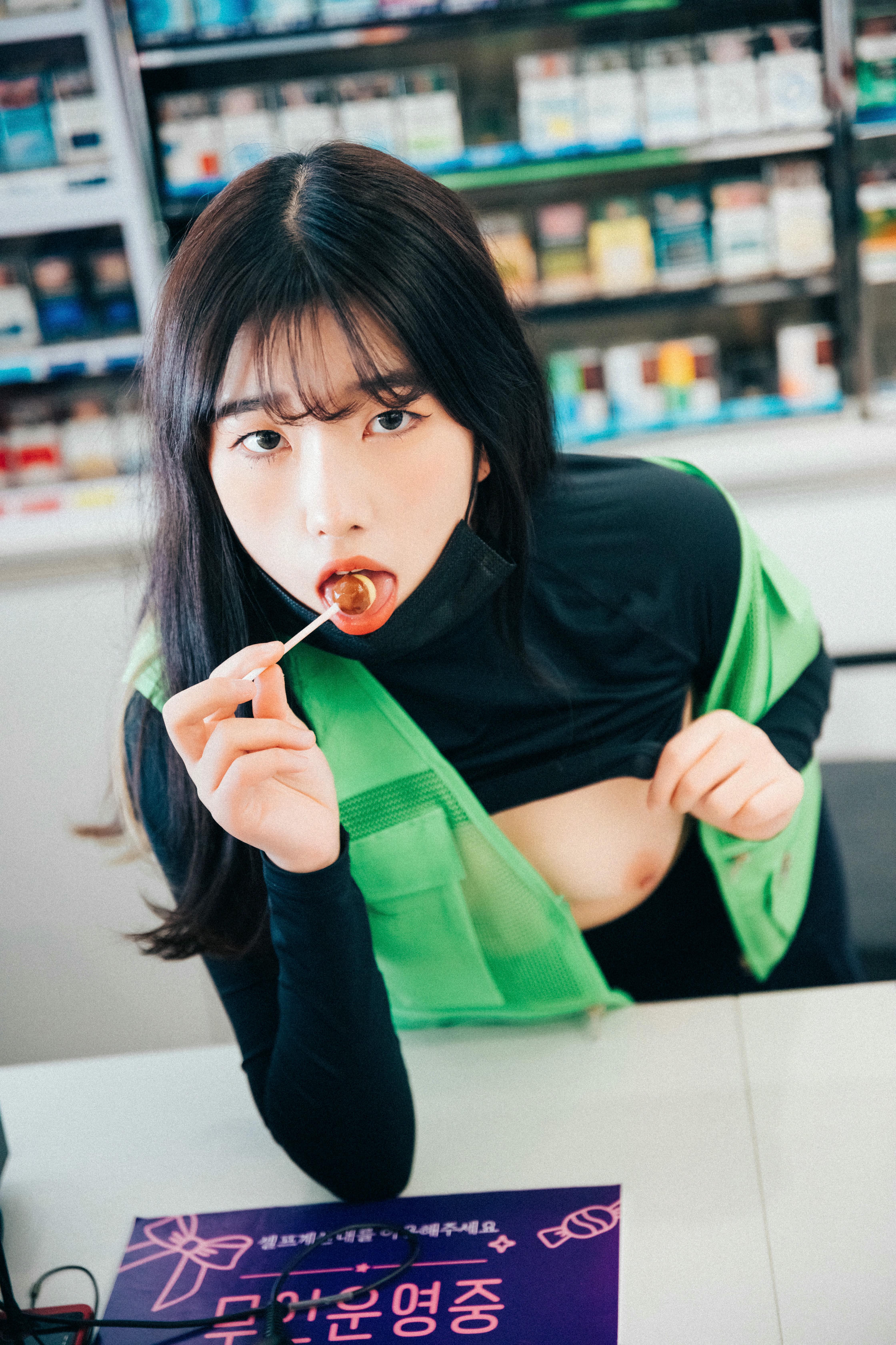 韩国美女-052_Loozy Sonson First nipple alba + S.Ver [145P-1.18GB]-s version_第1集