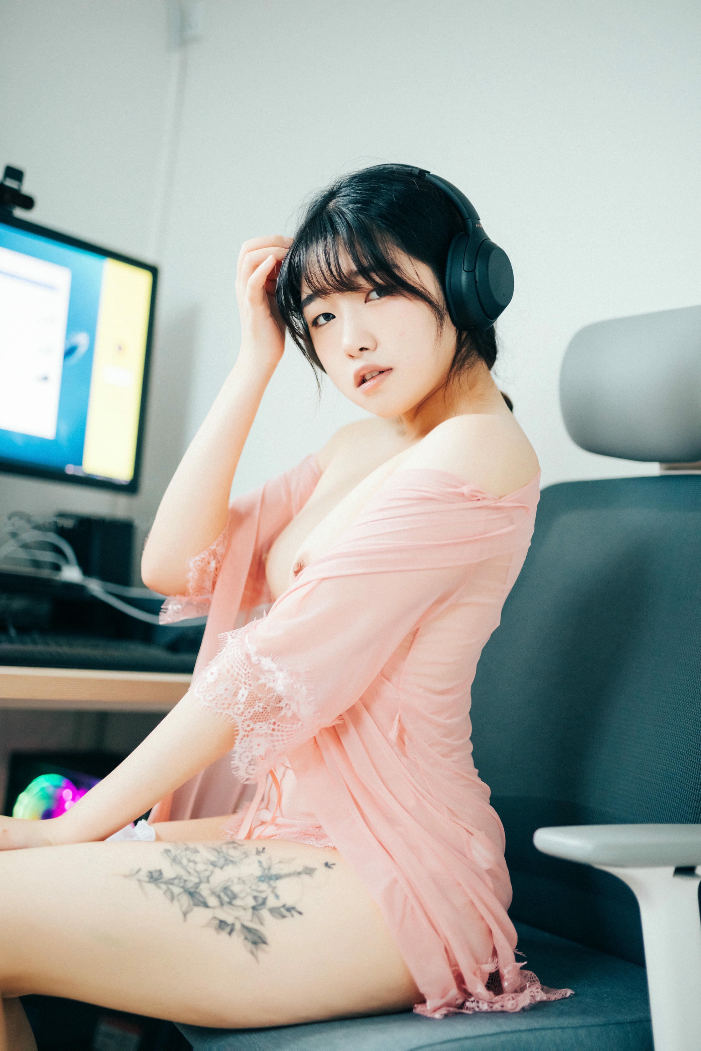 韩国美女-066_Loozy SonSon (손손) Date at home + S.Ver [176P-1.15GB]-S_第1集