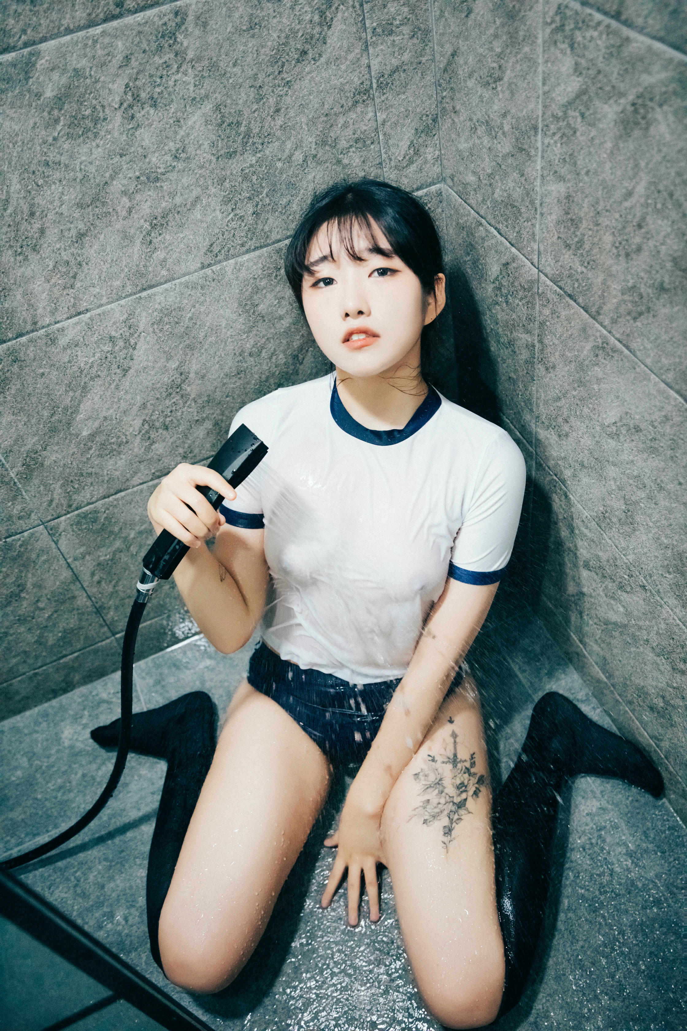 韩国美女-066_Loozy SonSon (손손) Date at home + S.Ver [176P-1.15GB]-date at home_第6集