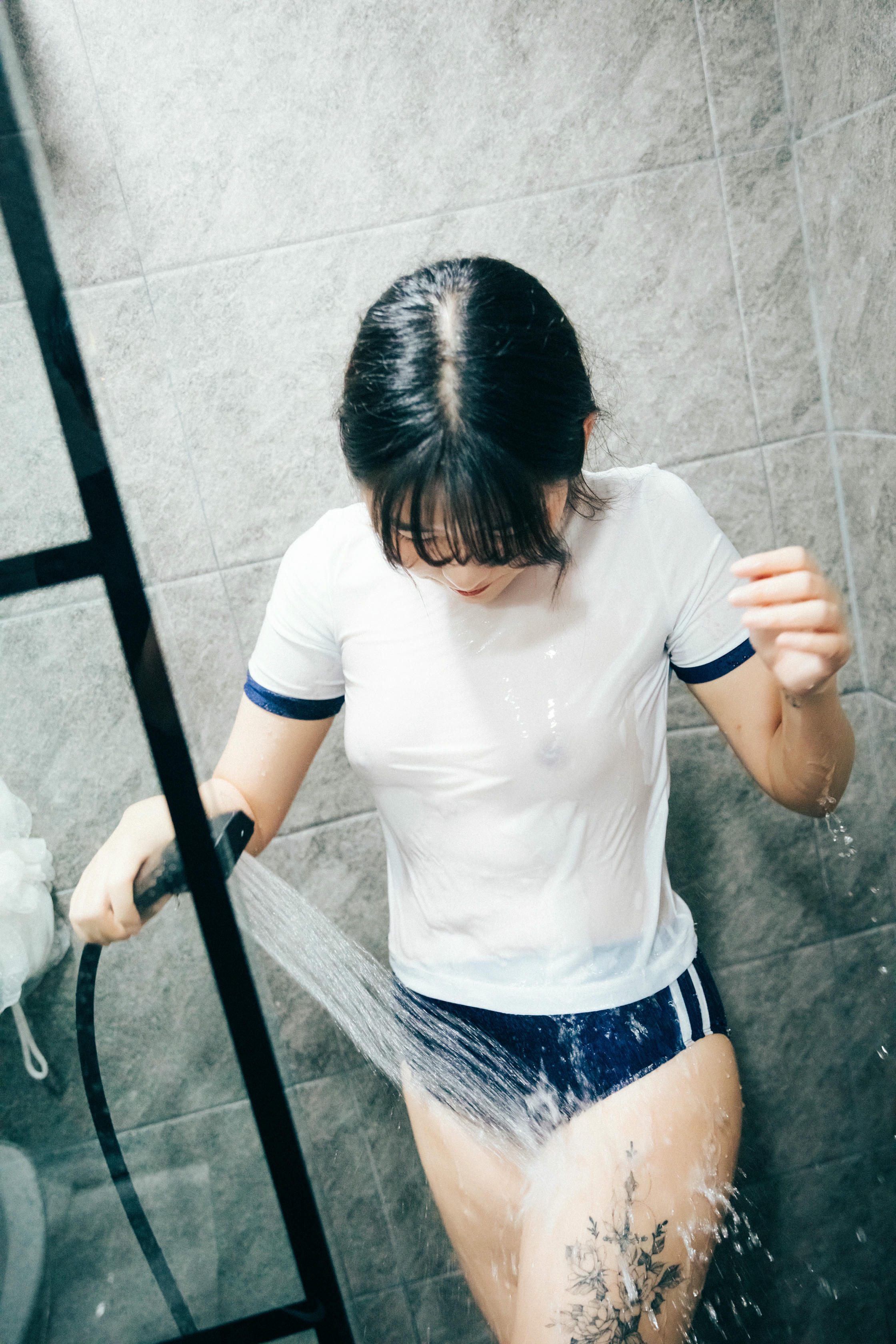 韩国美女-066_Loozy SonSon (손손) Date at home + S.Ver [176P-1.15GB]-date at home_第1集