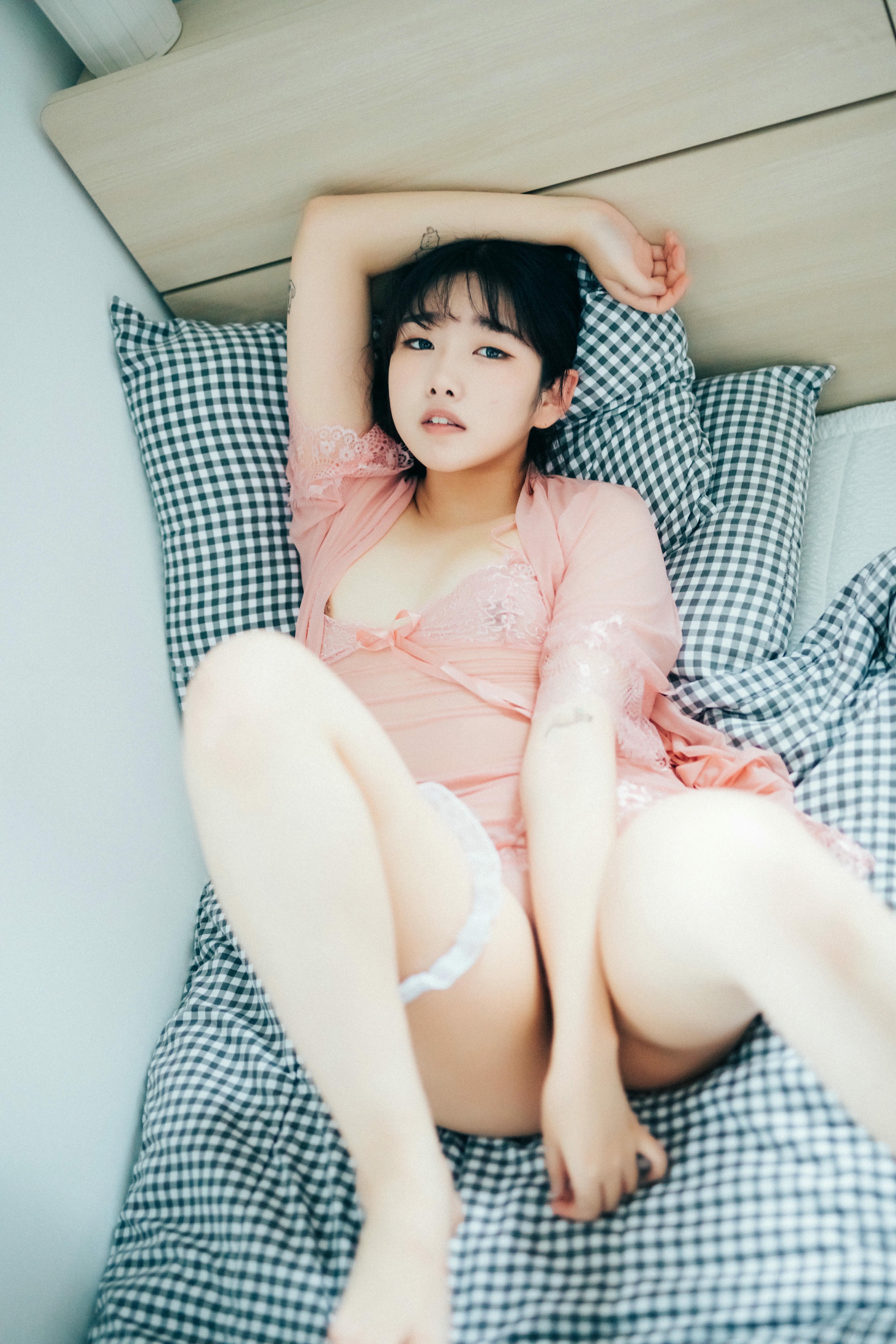 韩国美女-066_Loozy SonSon (손손) Date at home + S.Ver [176P-1.15GB]-date at home_第1集