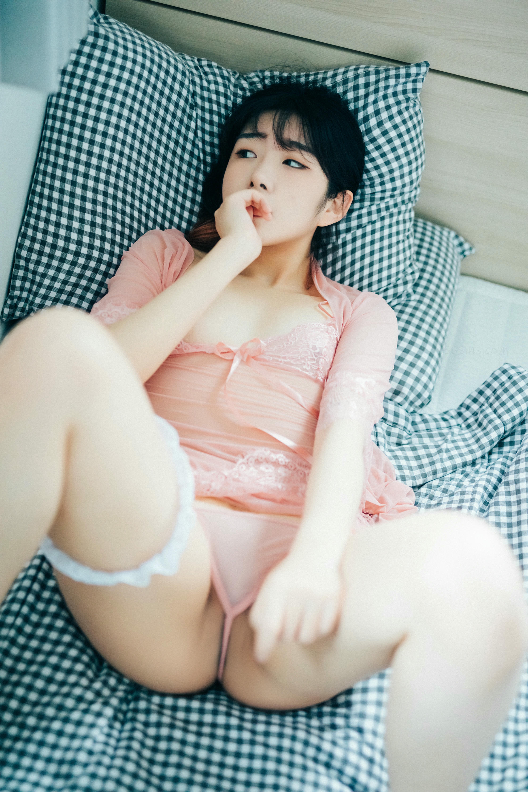 韩国美女-066_Loozy SonSon (손손) Date at home + S.Ver [176P-1.15GB]-date at home_第1集