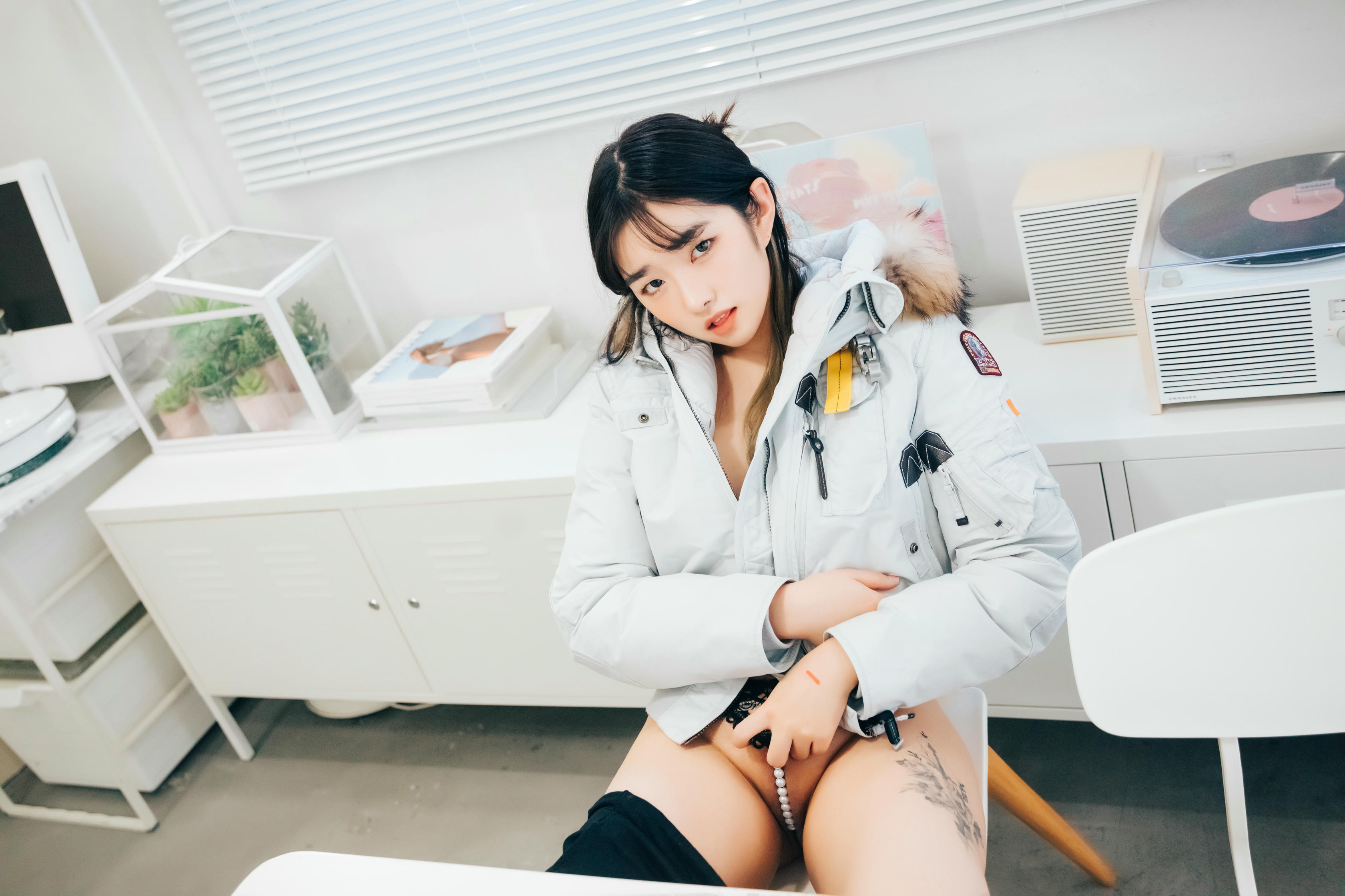 韩国美女-028_Loozy SonSon Nude Apron [111P 1.42GB]-Nude Apron_第1集