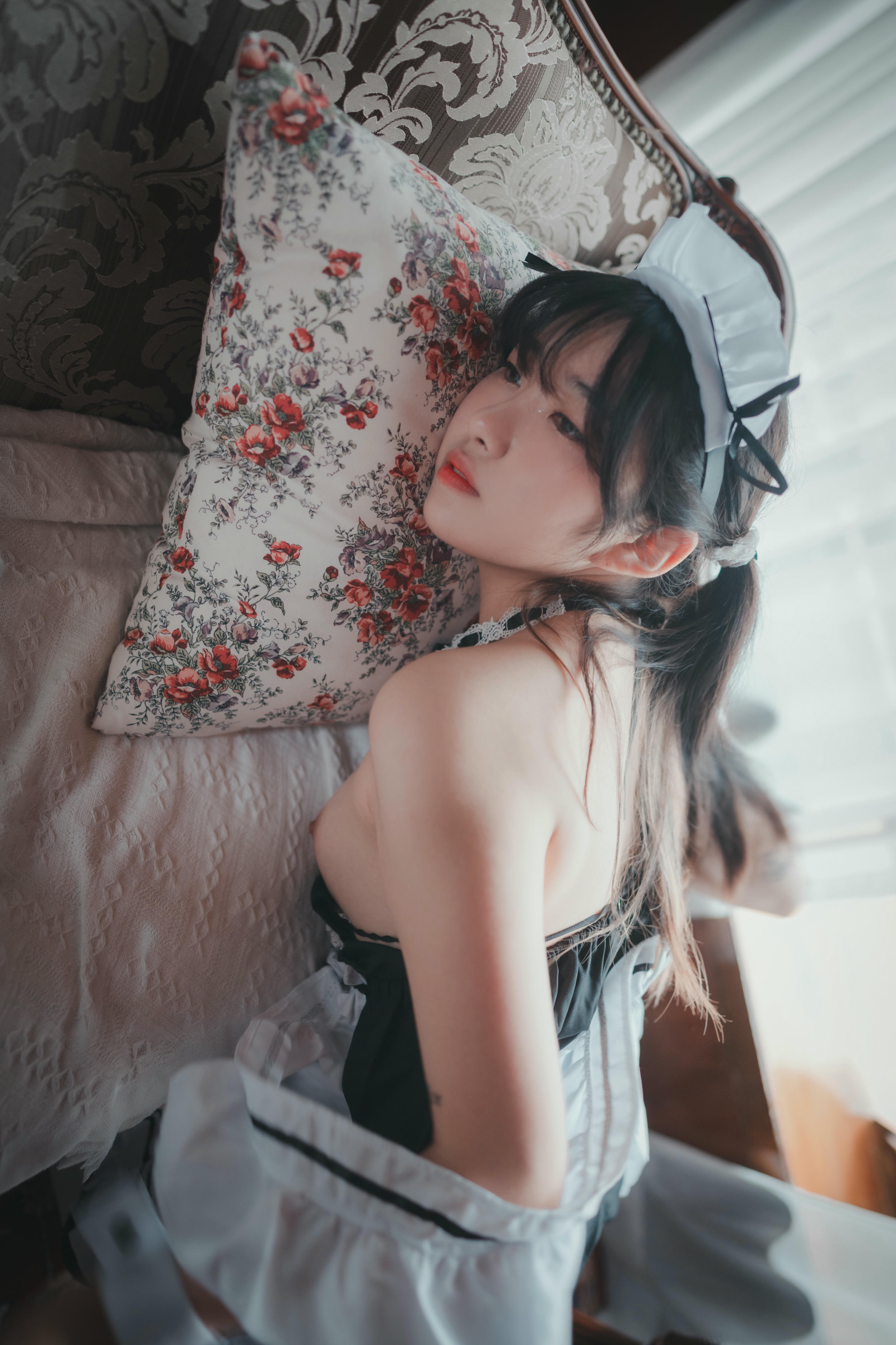 韩国美女-Sonson NO.039 DJAWA Photo Sonson (손손) Maid Mansion Nº6 + SP.Ver [129P-2.41GB]-SP_version_第1集