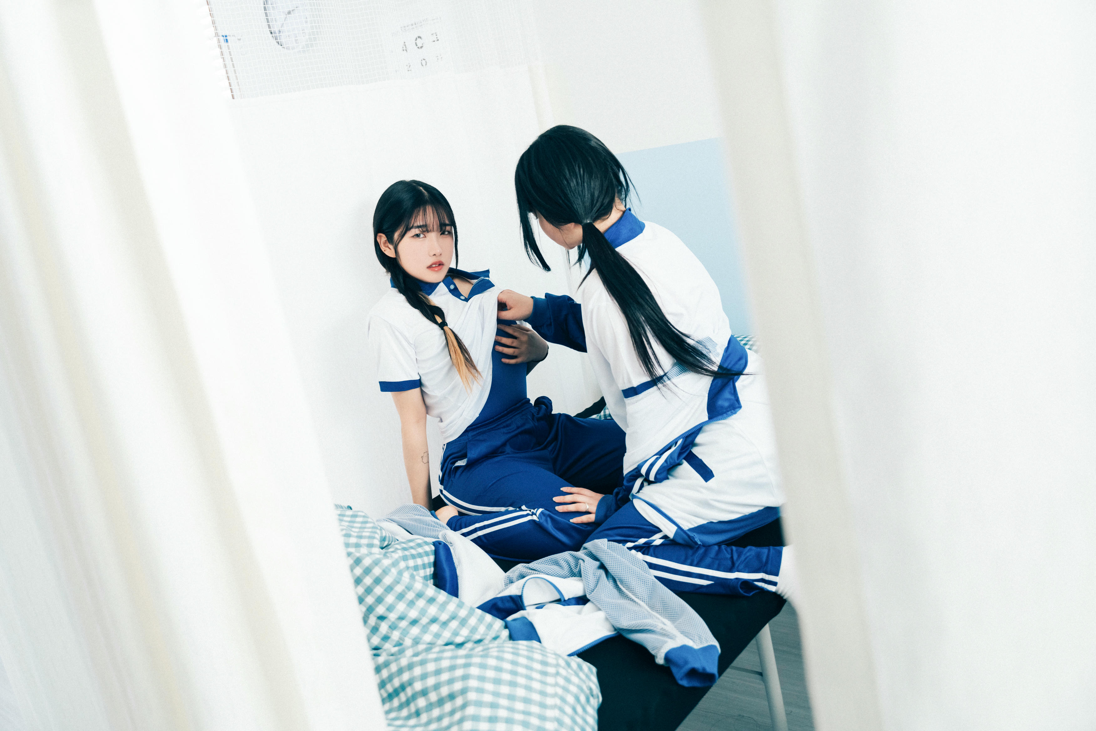 韩国美女-Sonson NO.047 Loozy (손손) x Zia (지아) Bitch Academy [200P+2V／2.93GB]-bitch academy4_第1集