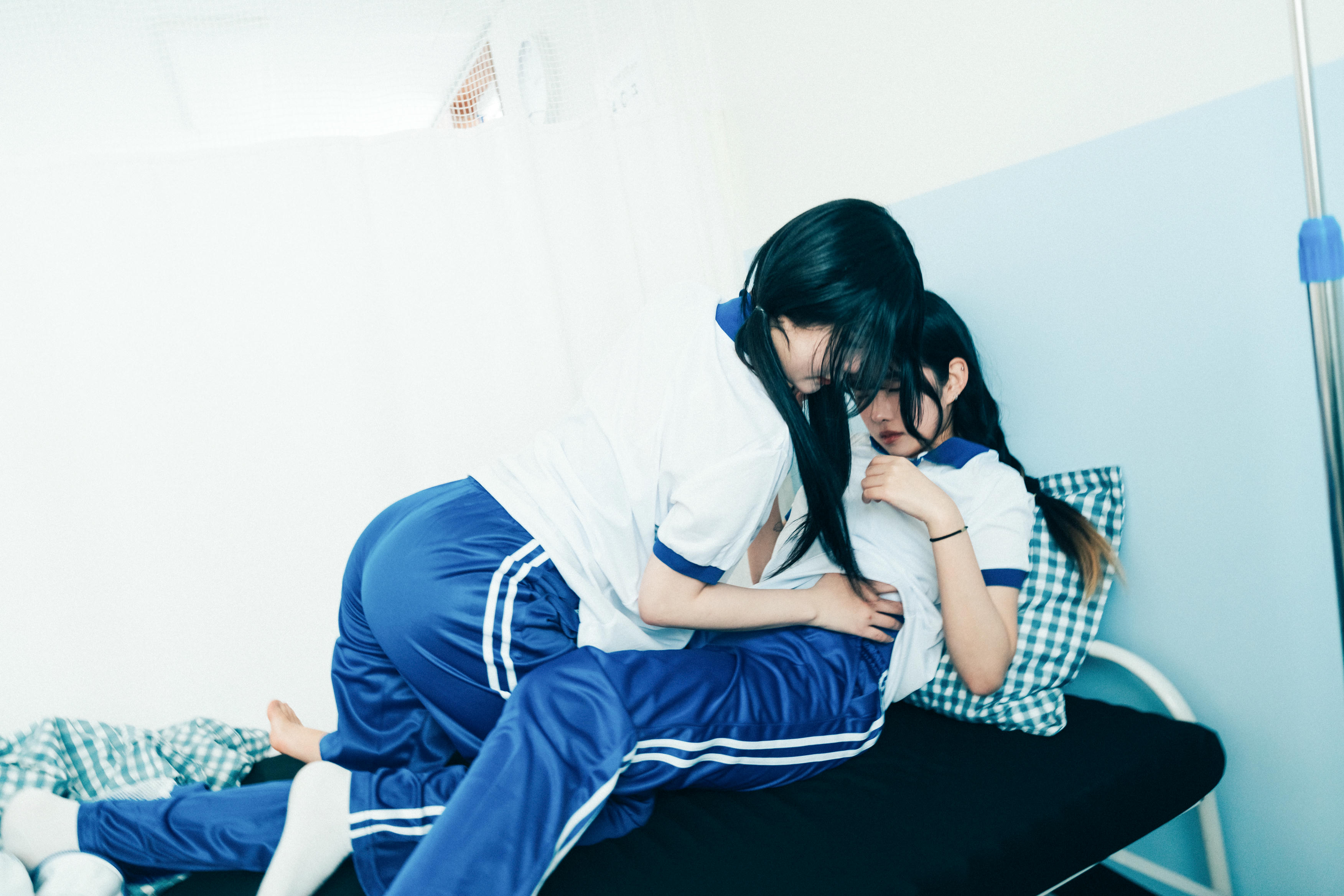 韩国美女-Sonson NO.047 Loozy (손손) x Zia (지아) Bitch Academy [200P+2V／2.93GB]-bitch academy4_第1集