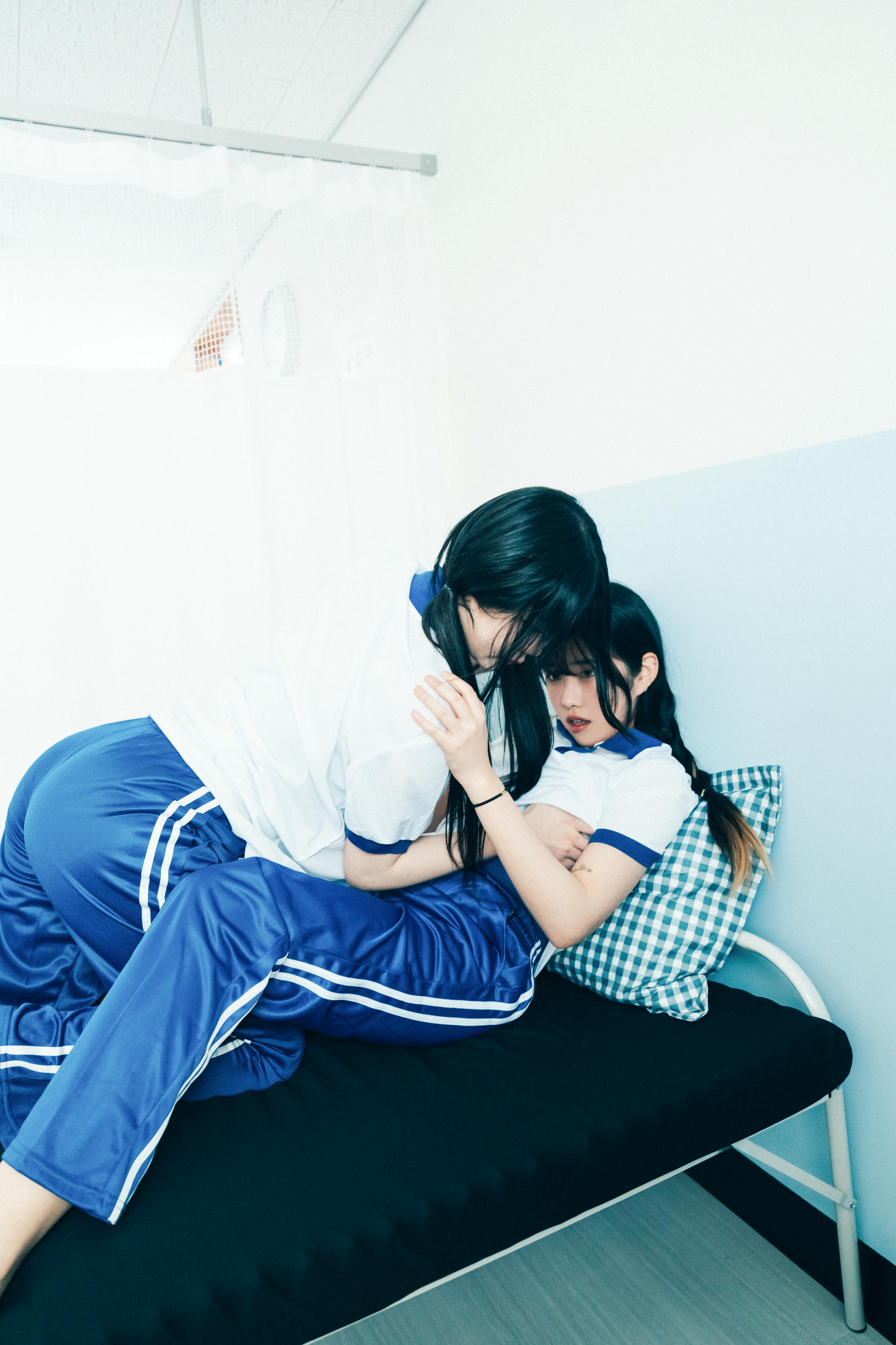 韩国美女-Sonson NO.047 Loozy (손손) x Zia (지아) Bitch Academy [200P+2V／2.93GB]-bitch academy4_第1集
