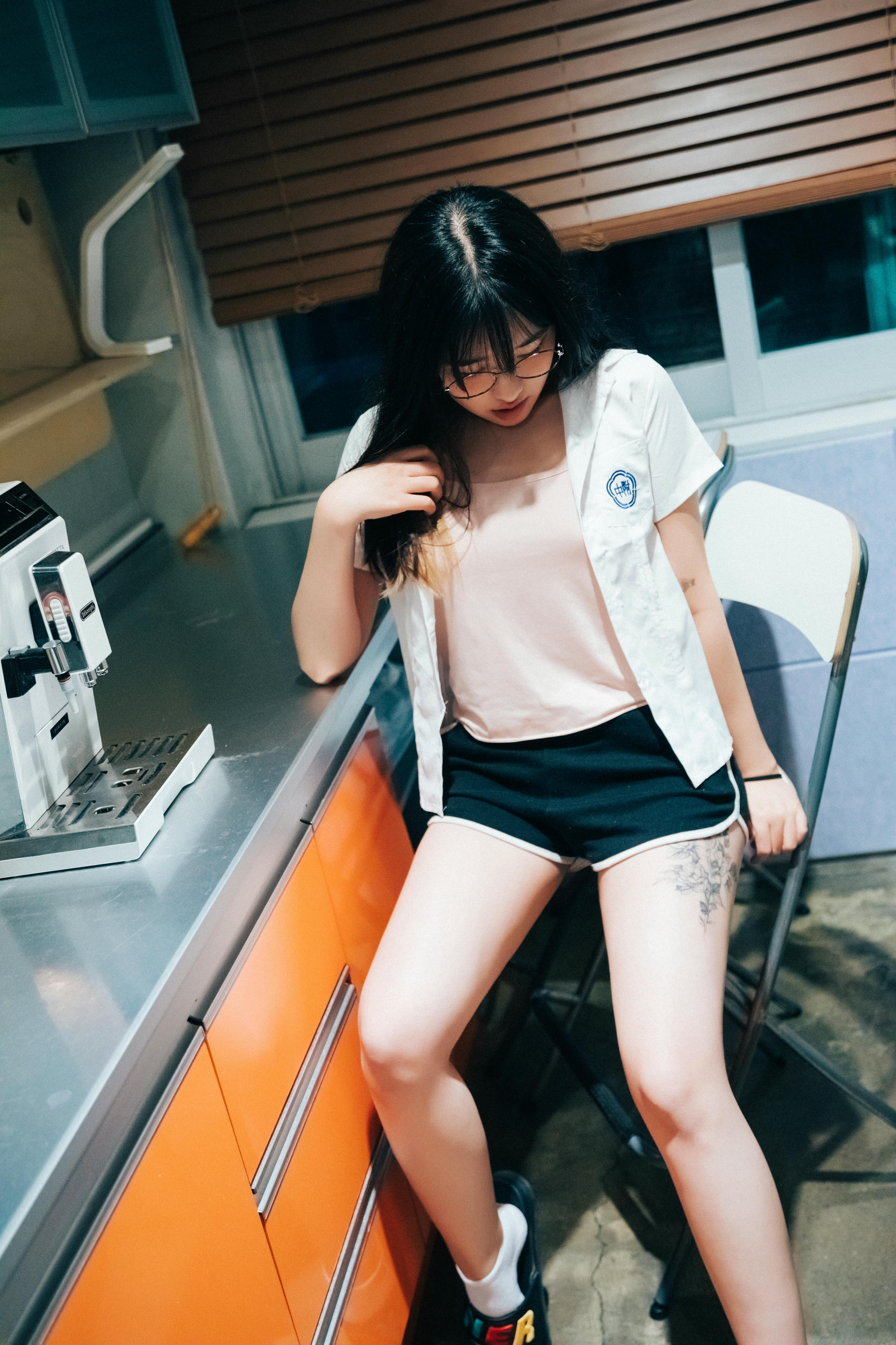 韩国美女-041_Loozy Sonson (손손) - Reading Room [137P 2.70GB]_第3集