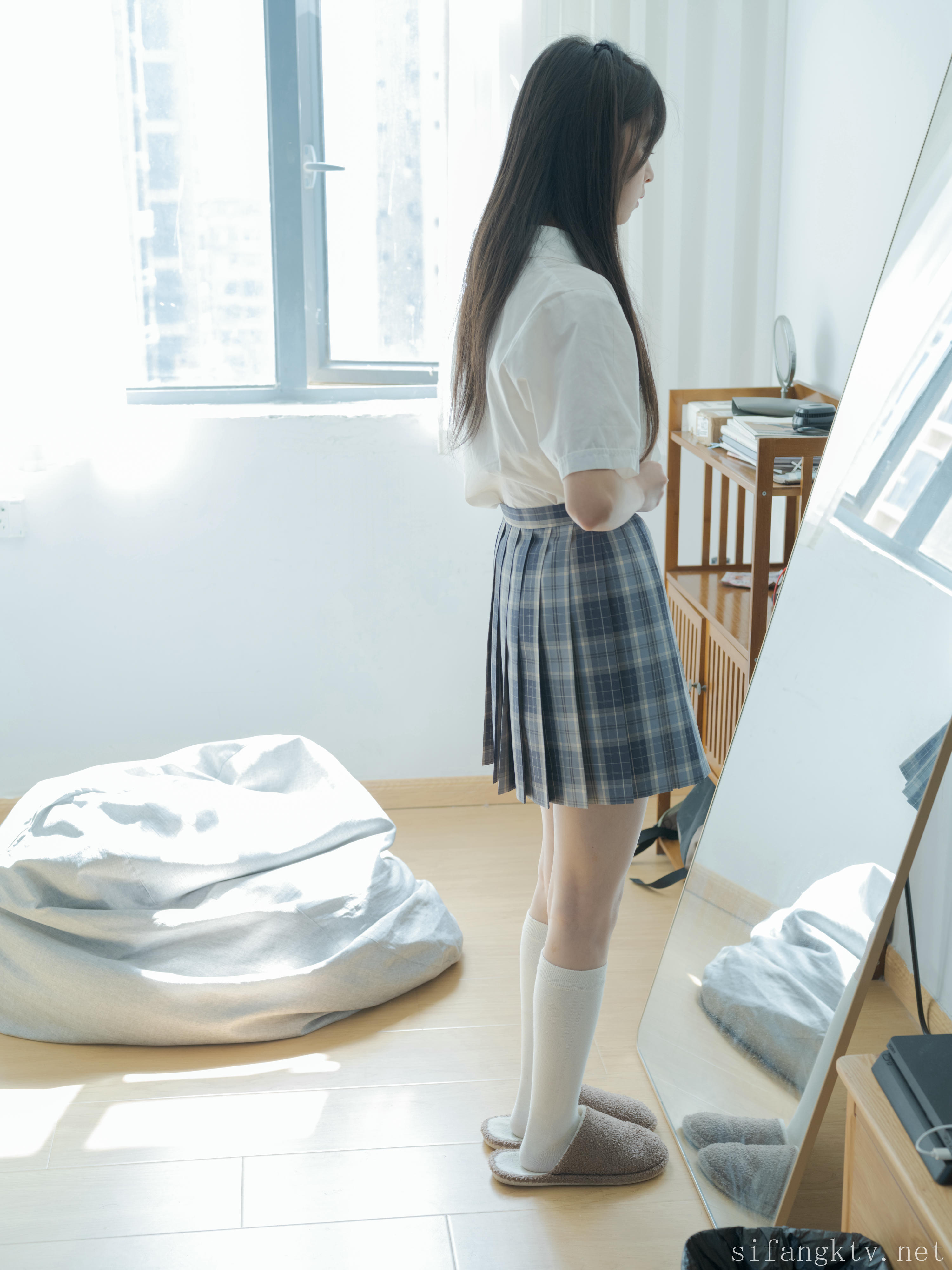 素人渔夫林书辞 NO.002 女仆束缚 [164P2V-9.84G]_第1集