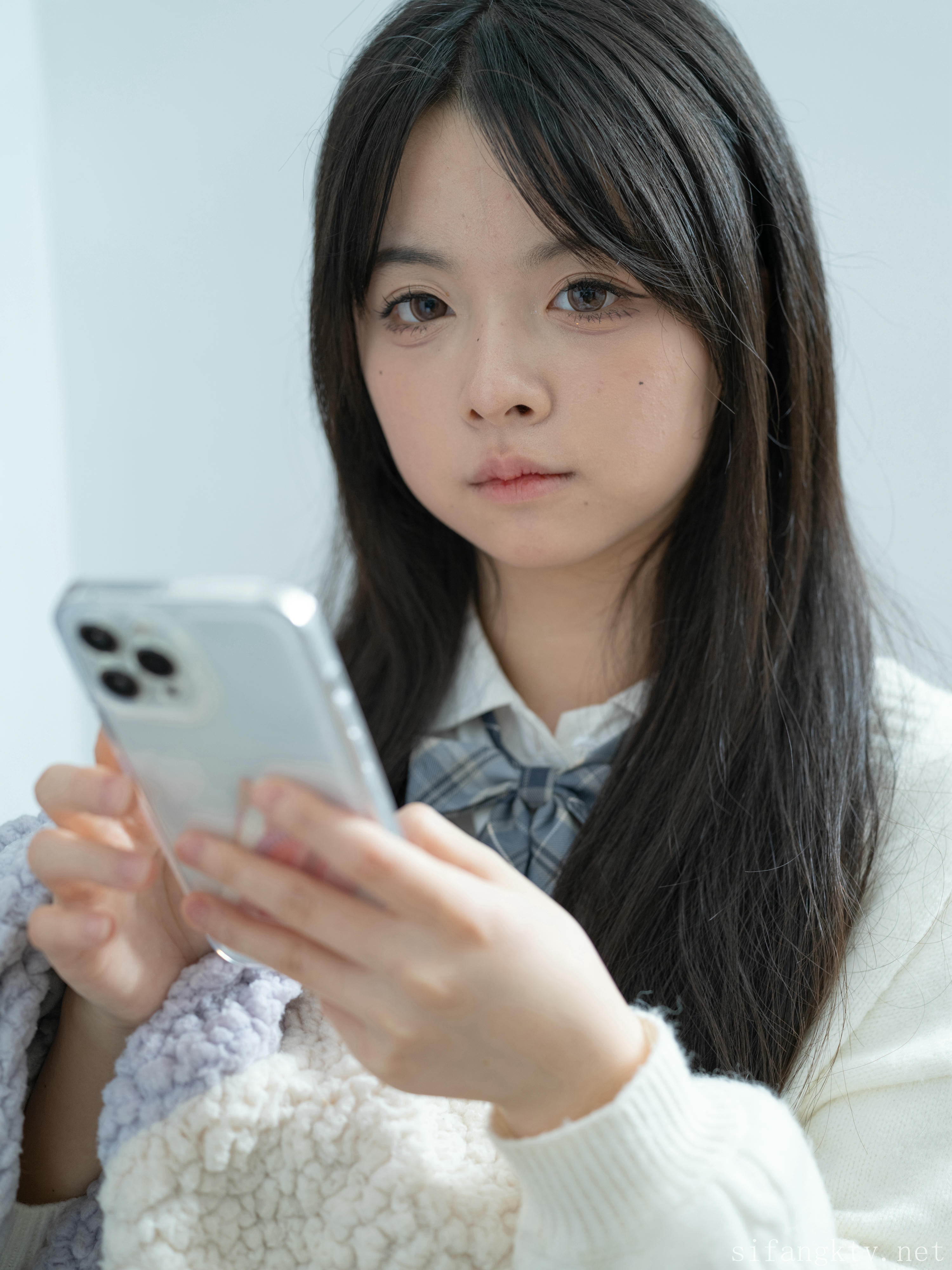 素人渔夫林书辞 NO.002 女仆束缚 [164P2V-9.84G]_第1集