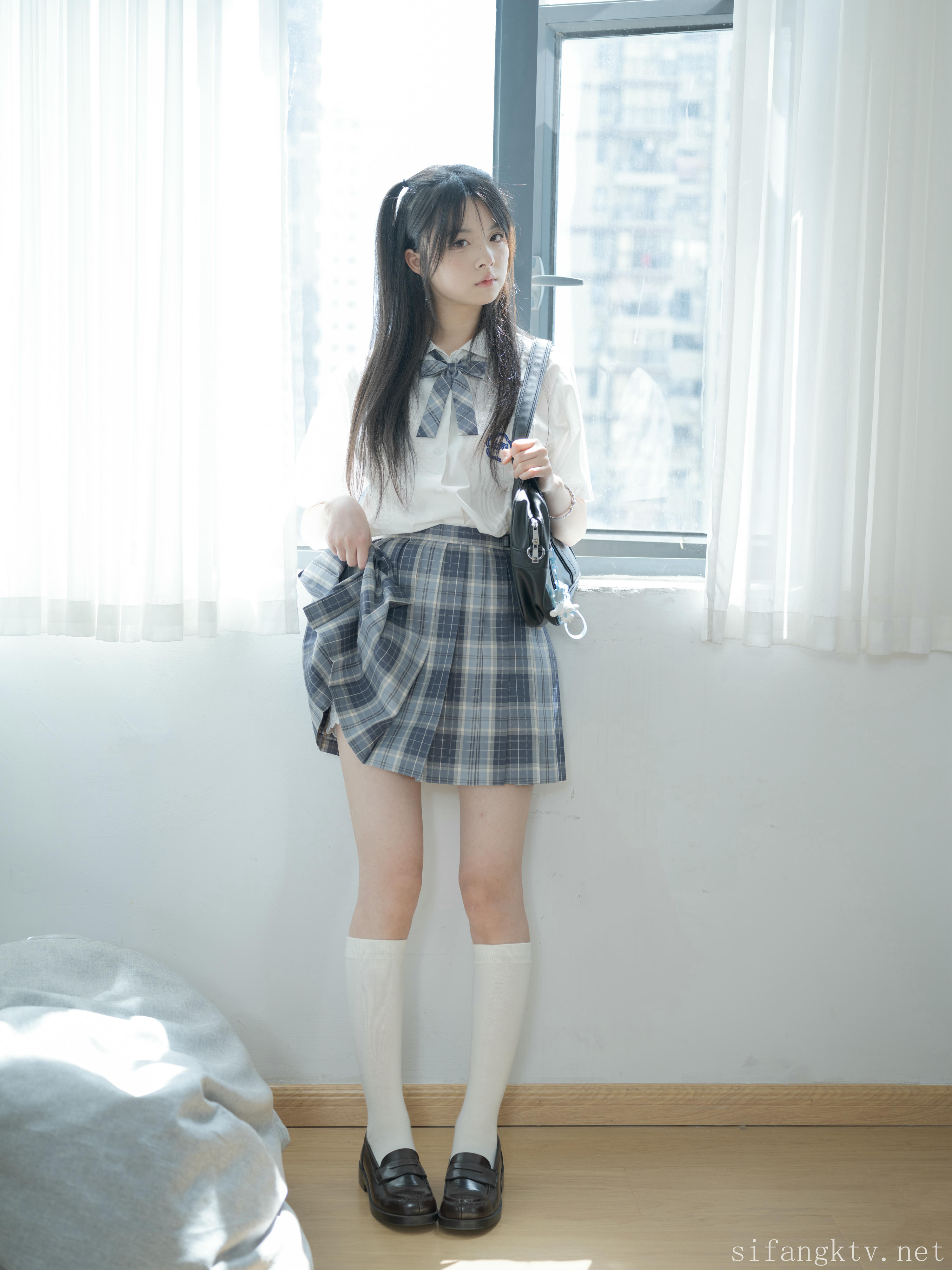 素人渔夫林书辞 NO.002 女仆束缚 [164P2V-9.84G]_第8集