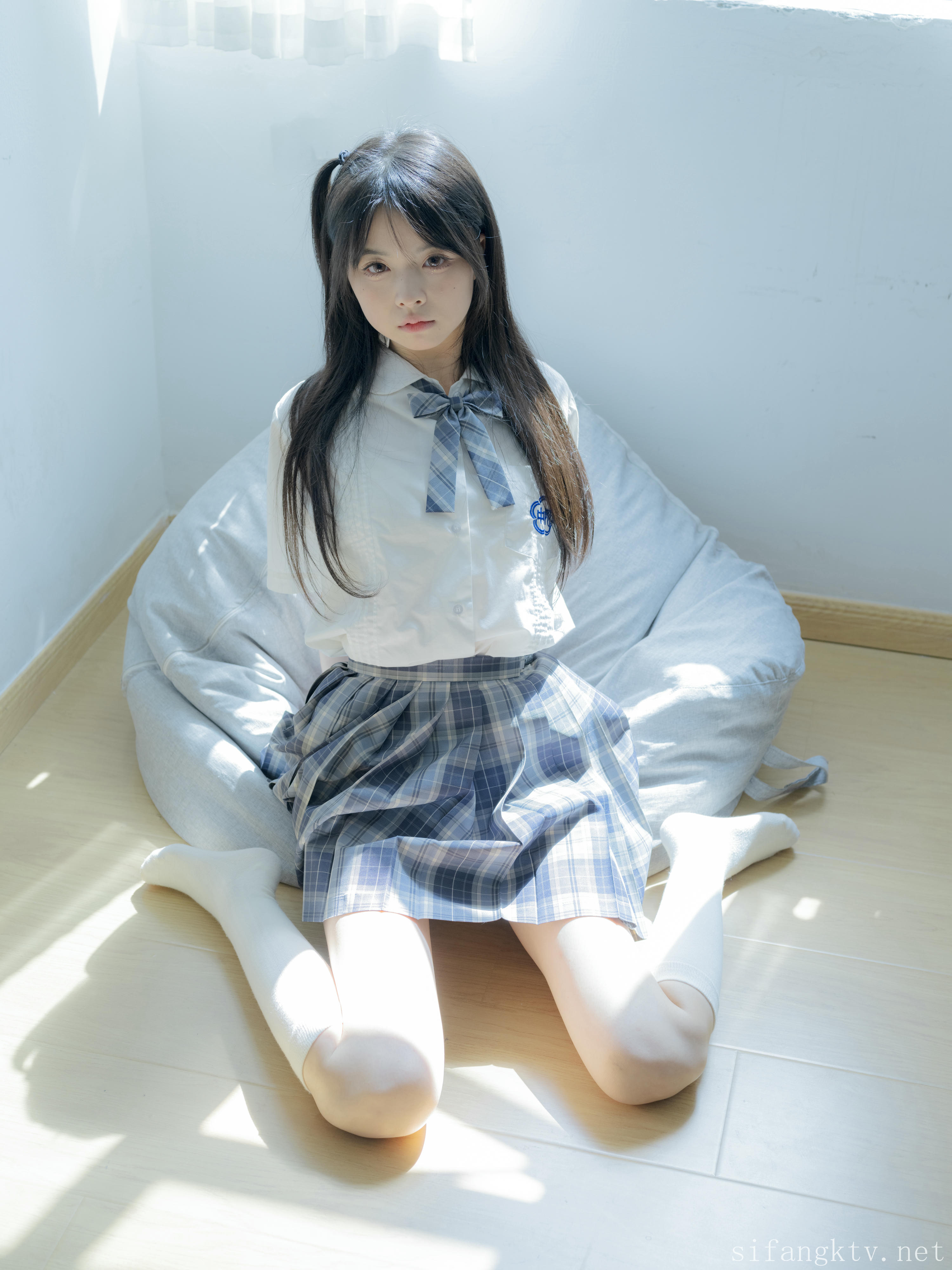 素人渔夫林书辞 NO.002 女仆束缚 [164P2V-9.84G]_第9集