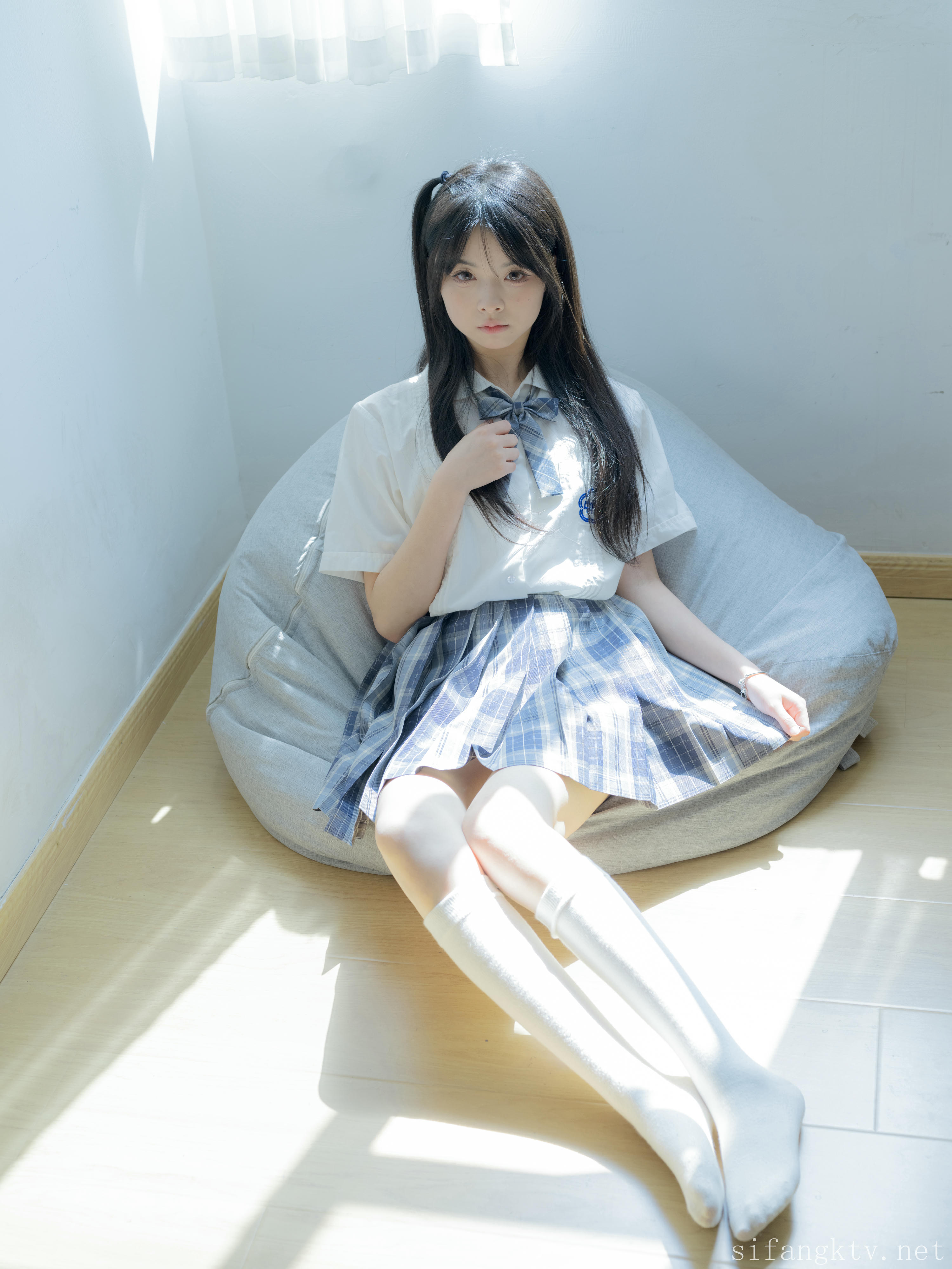 素人渔夫林书辞 NO.002 女仆束缚 [164P2V-9.84G]_第9集