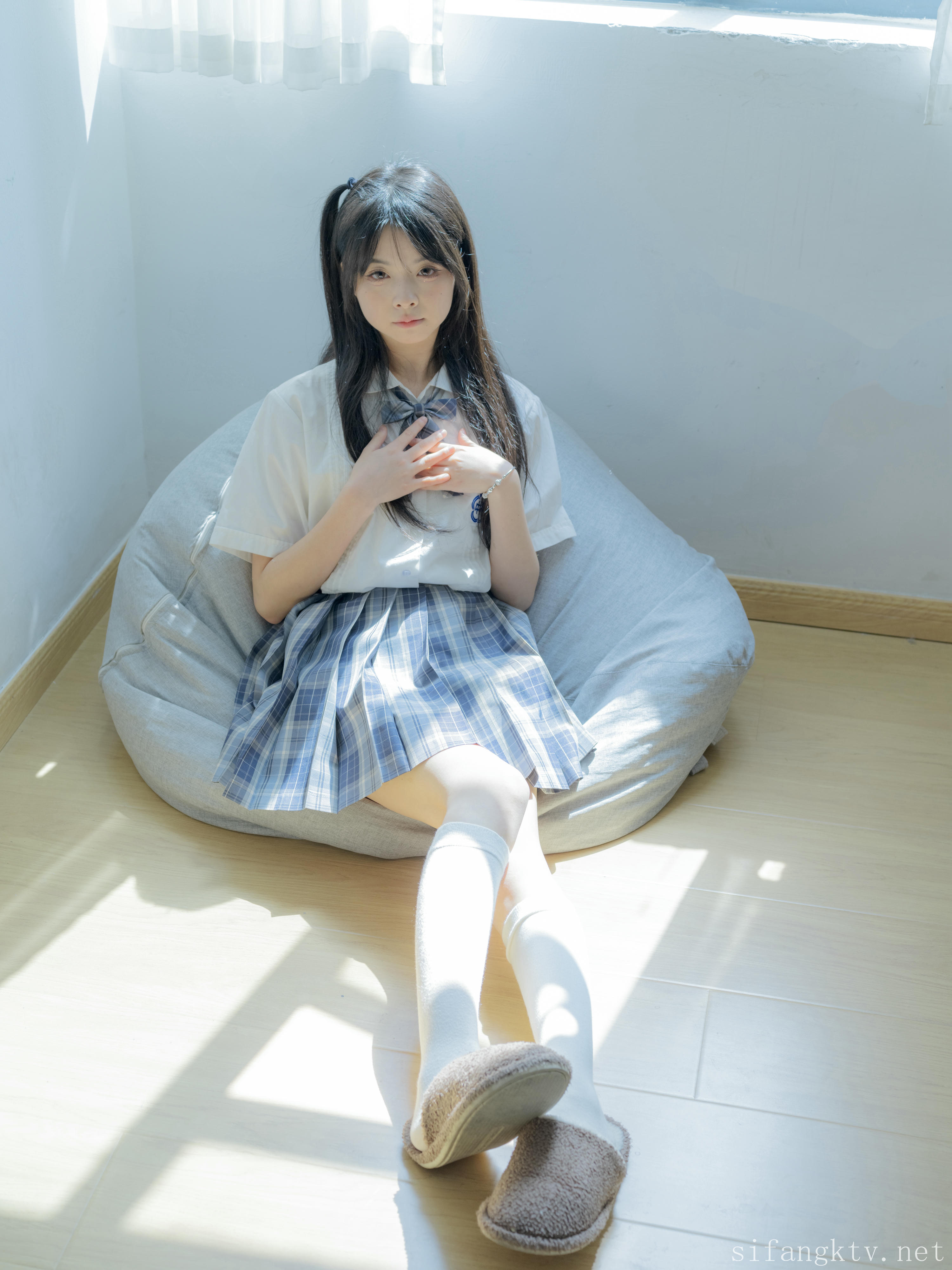 素人渔夫林书辞 NO.002 女仆束缚 [164P2V-9.84G]_第9集