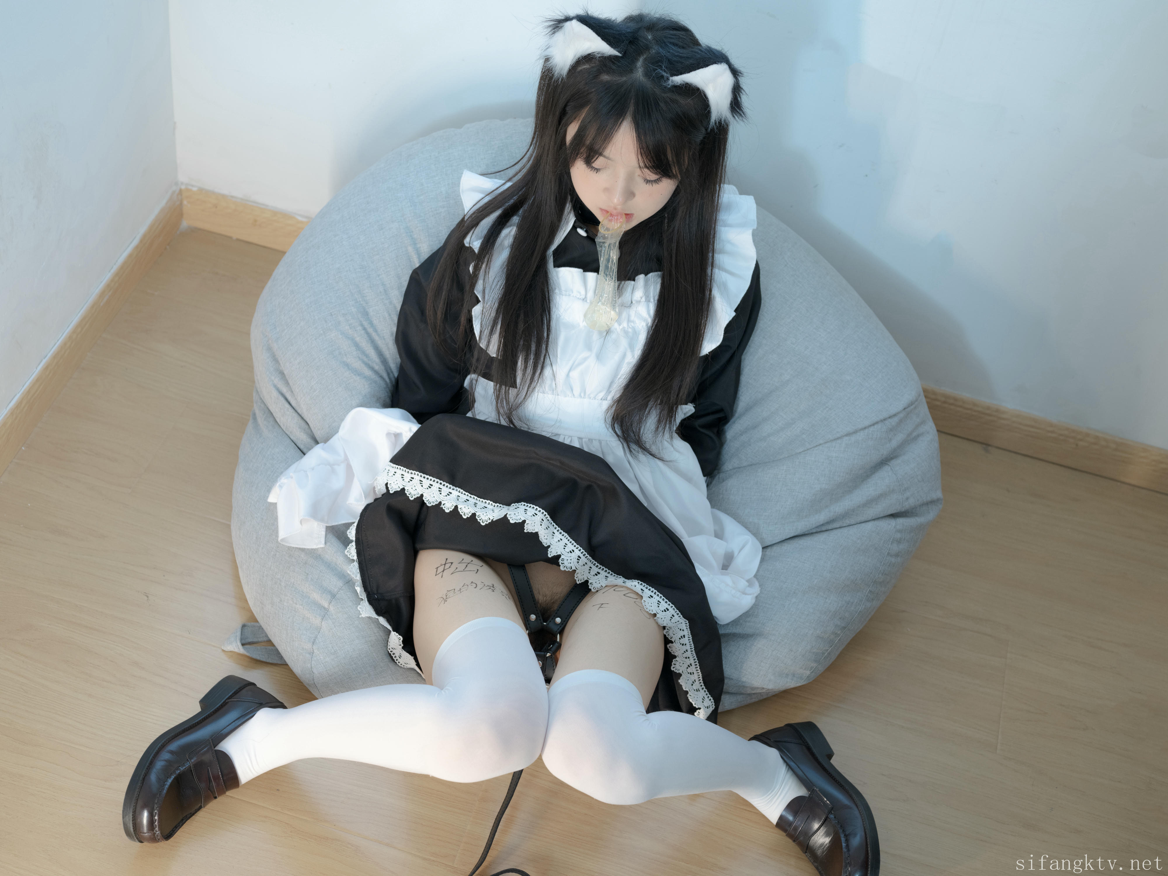 素人渔夫林书辞 NO.002 女仆束缚 [164P2V-9.84G]_第5集