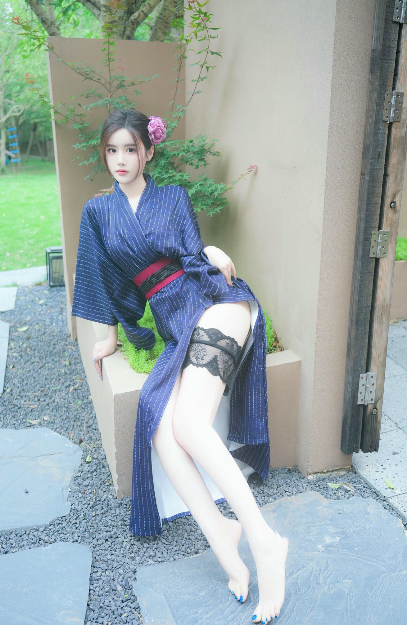 晚苏susu NO.001 户外枷锁 [71P-370MB]_第1集