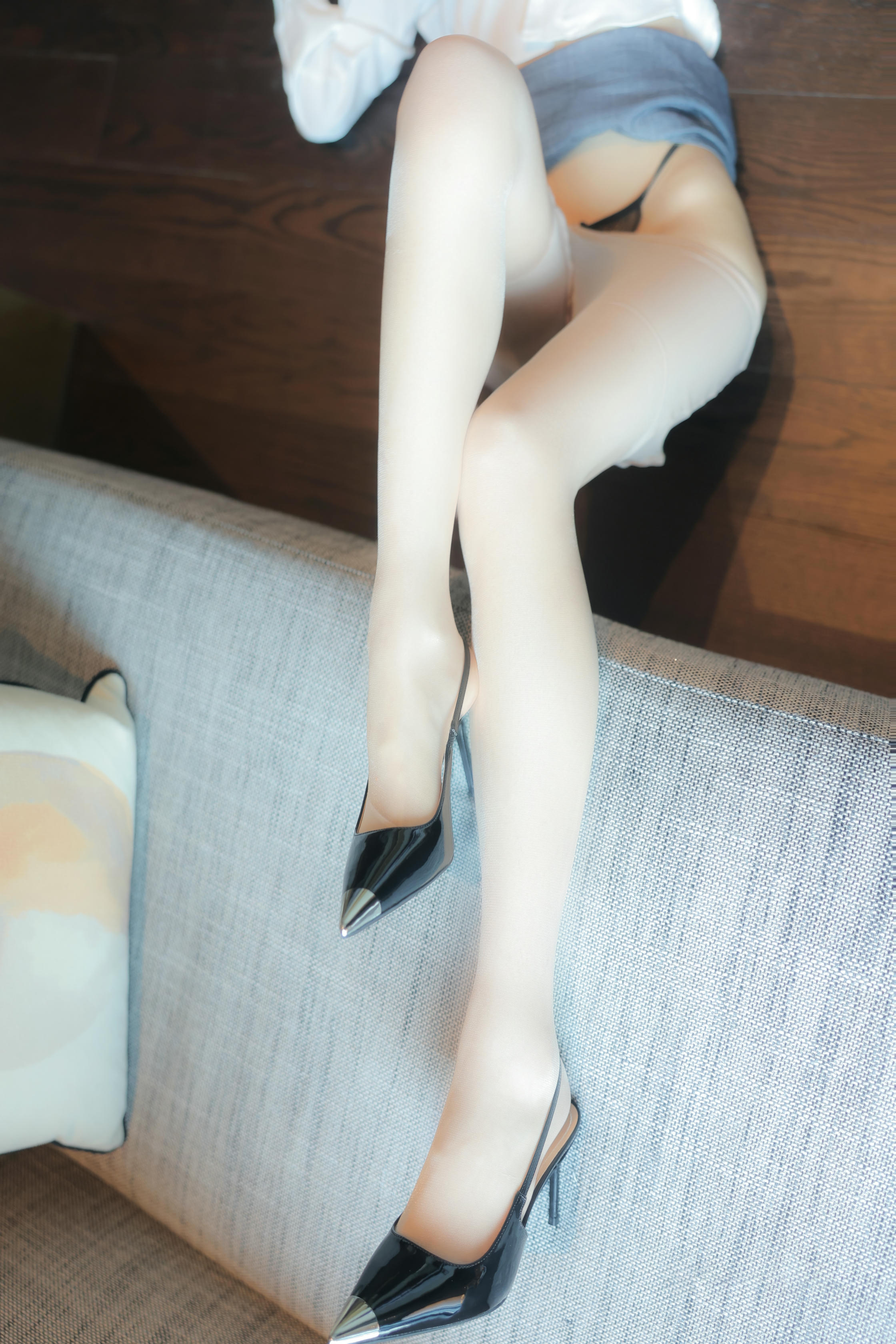 晚苏susu NO.010 内购无水印 性感职业装 [86P 1.21 GB]_第5集