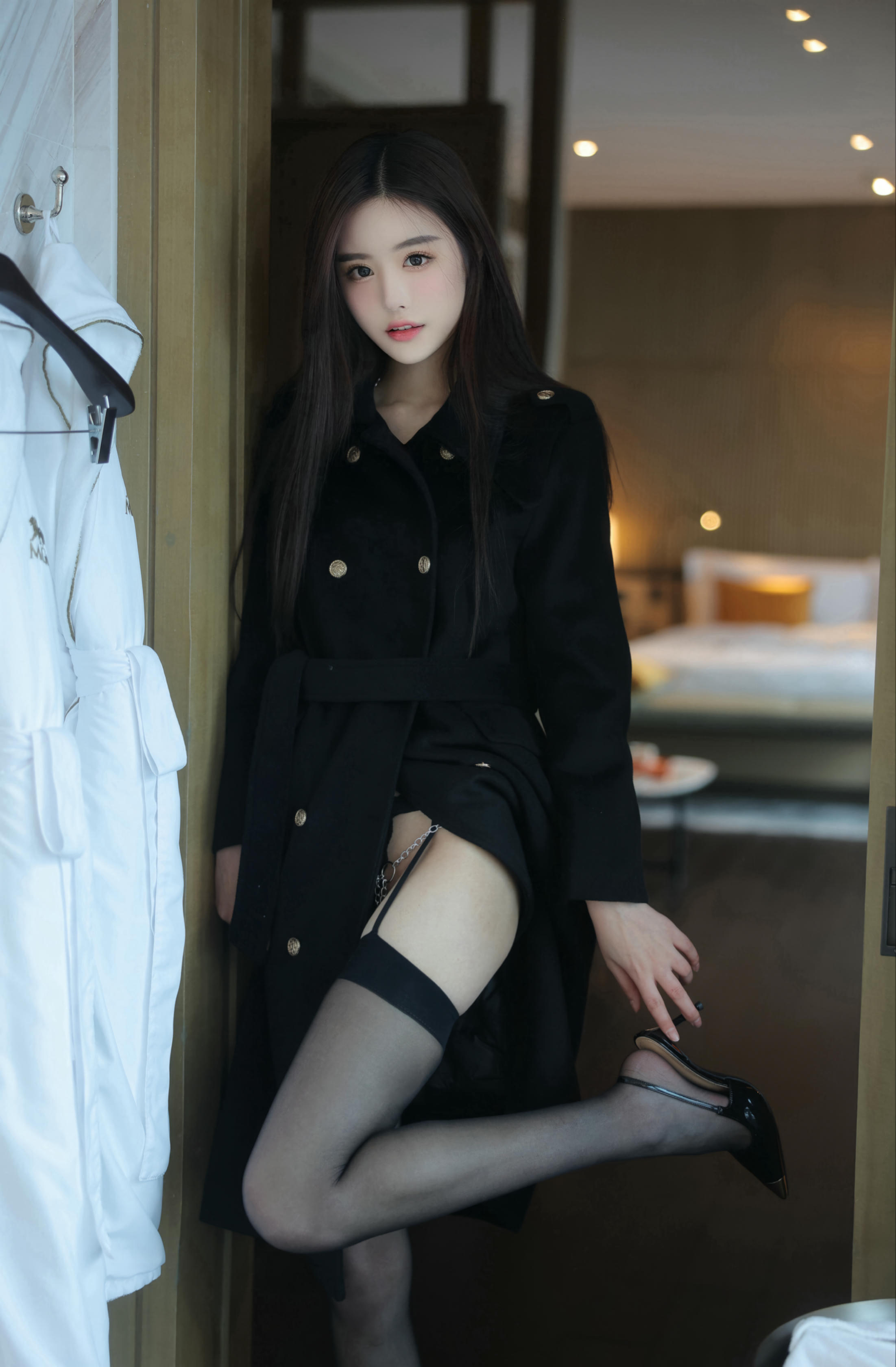 晚苏susu NO.011 内购无水印 8125 丝足美腿 [77P 986.55 MB]_第2集