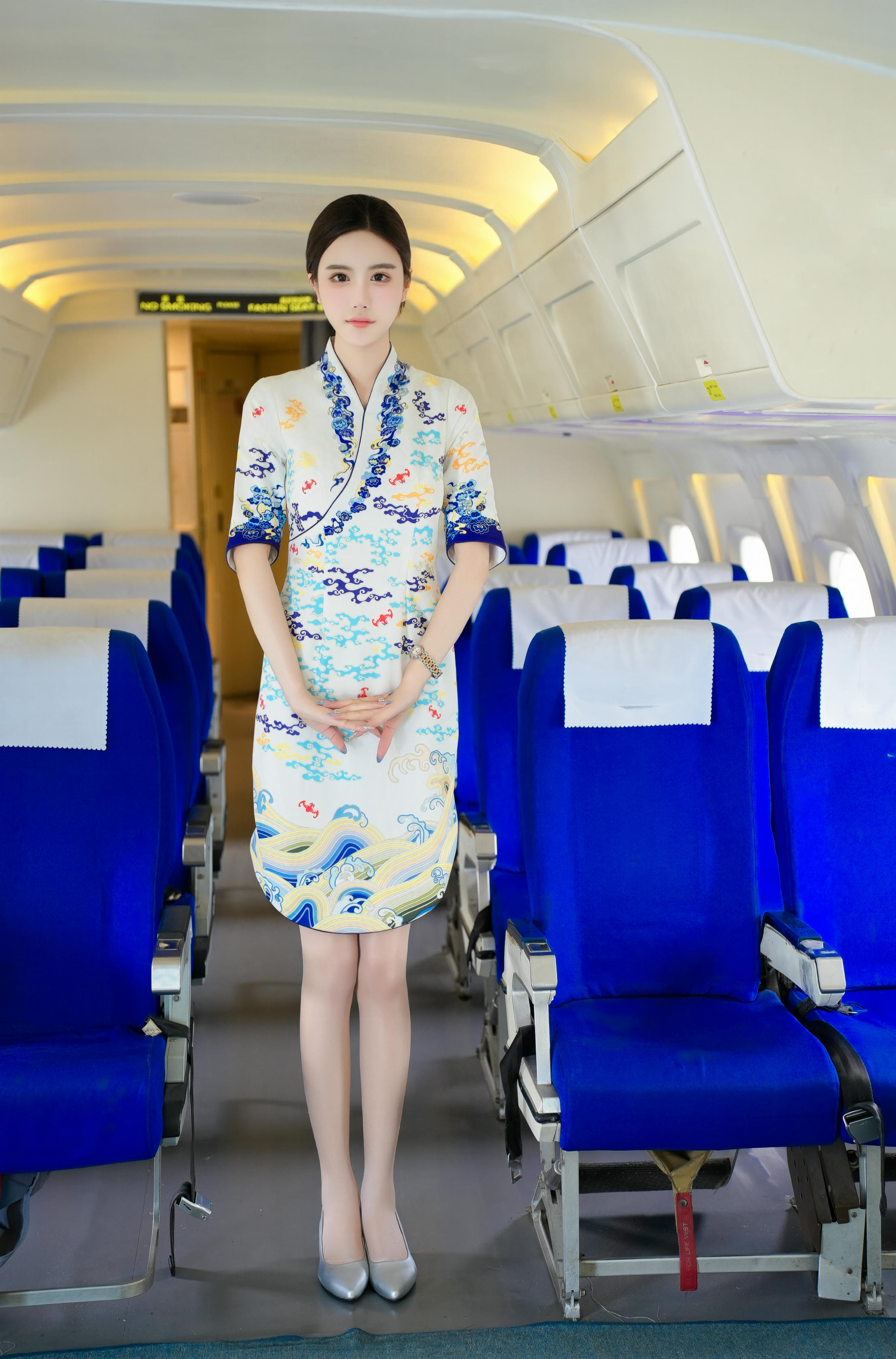 晚苏susu NO.017 &Erikaki 内购无水印 8745 空姐制服 [85P 1.47 GB]_第3集