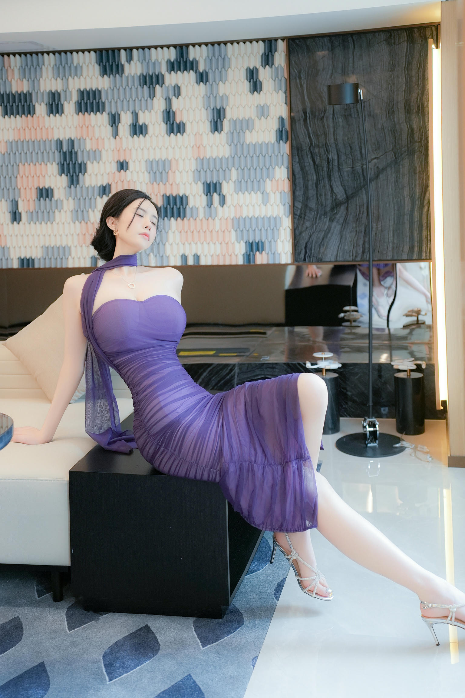 晚苏susu NO.019 内购无水印 9029 紫色礼裙 [85P 617MB]_第1集