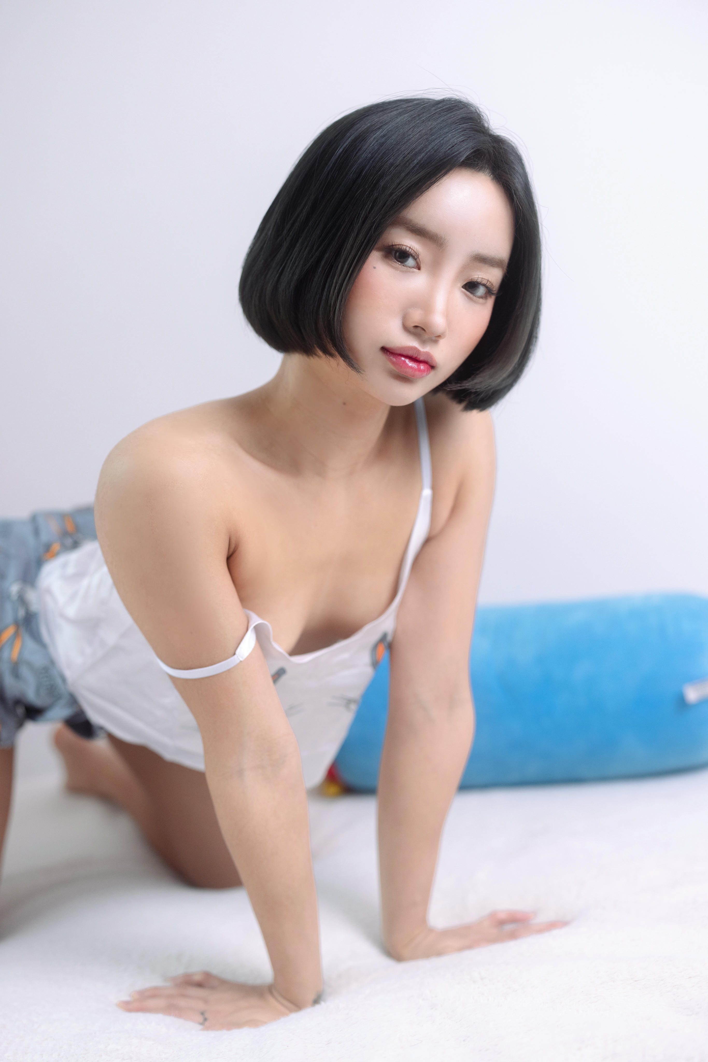 韩国写真机构-SWEETBOX NO.002 Booty Queen SWEETBOX Vol.01 [112P／2.79GB]_第5集