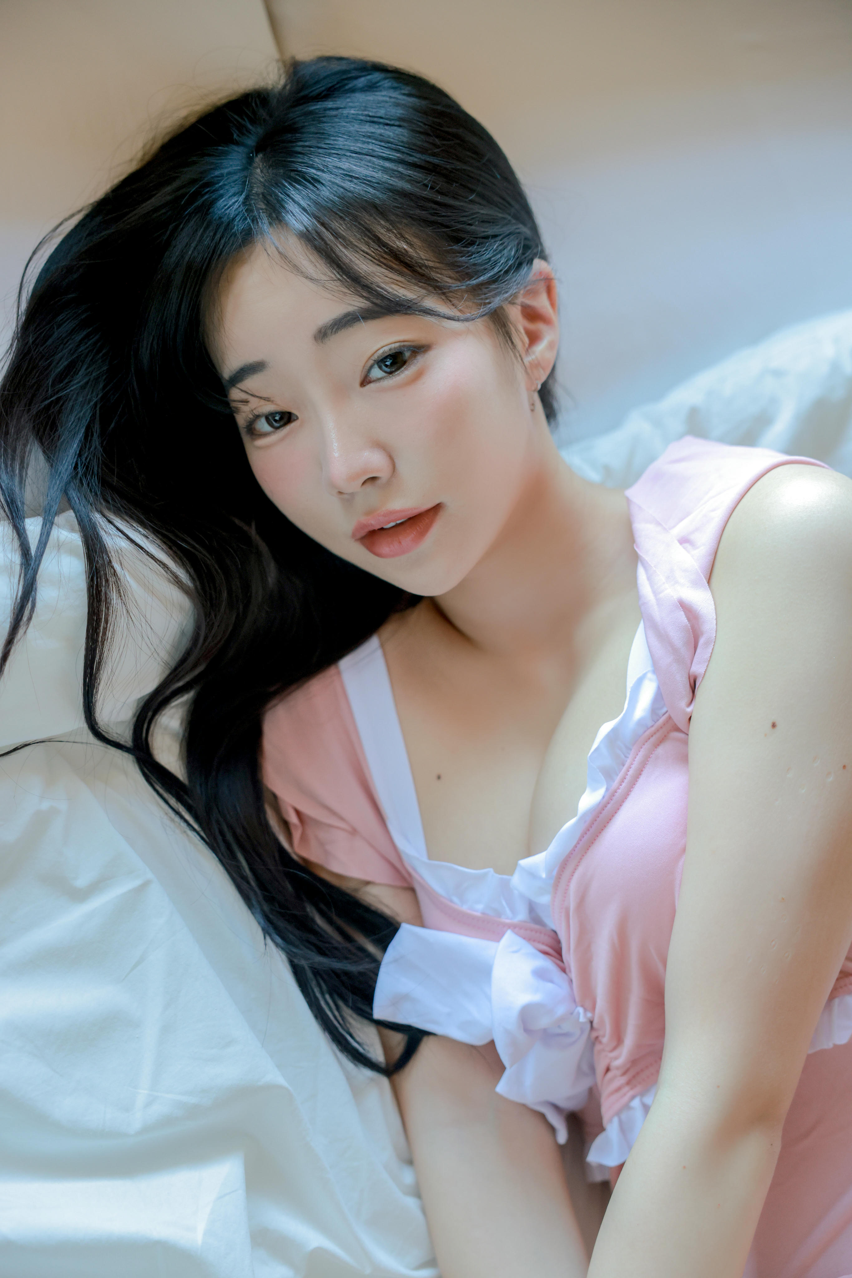 韩国写真机构-SWEETBOX NO.021 Priya SWTB Vol.17 [106P+1V／1GB]_第1集