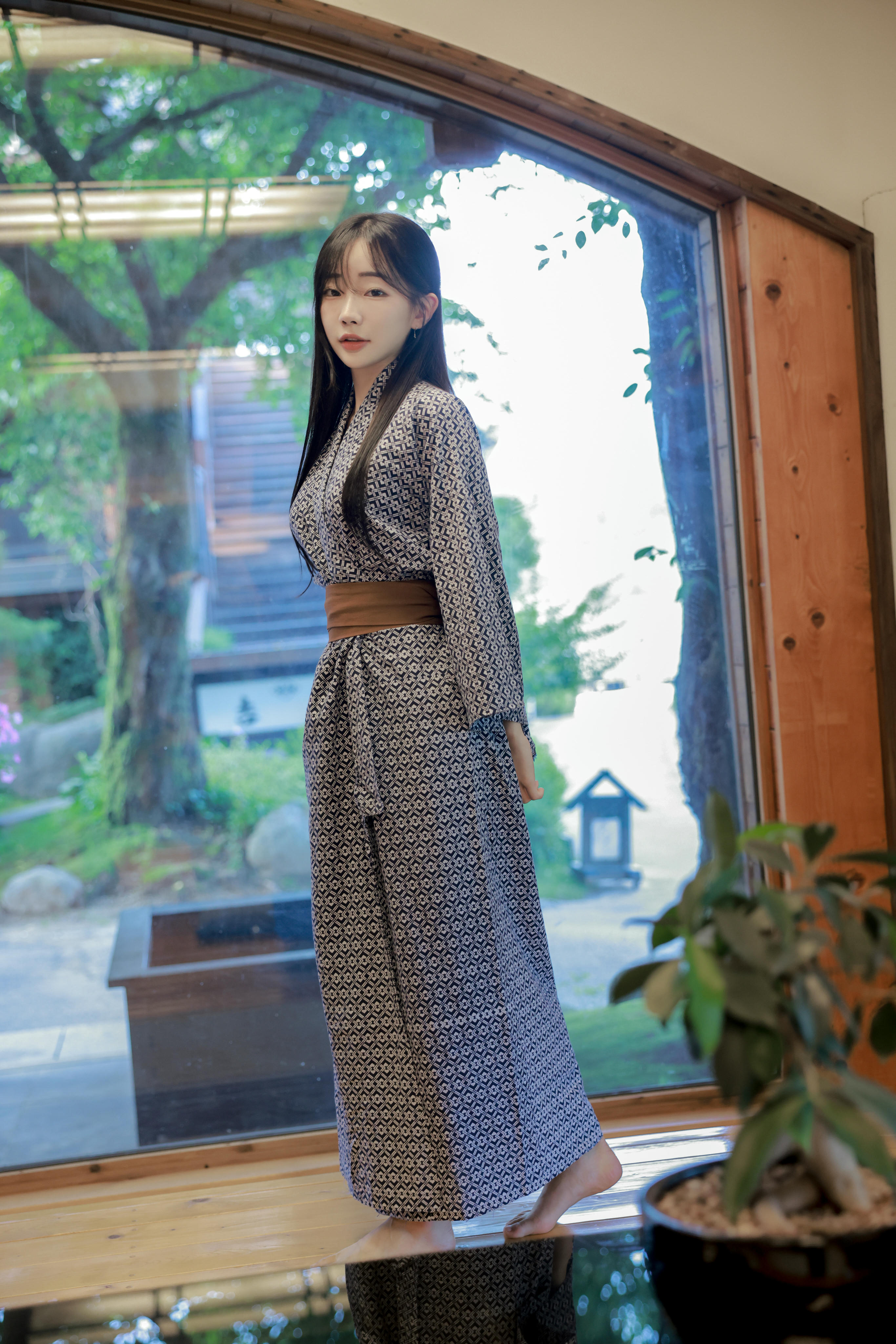 韩国写真机构-SWEETBOX NO.021 Priya SWTB Vol.17 [106P+1V／1GB]_第2集