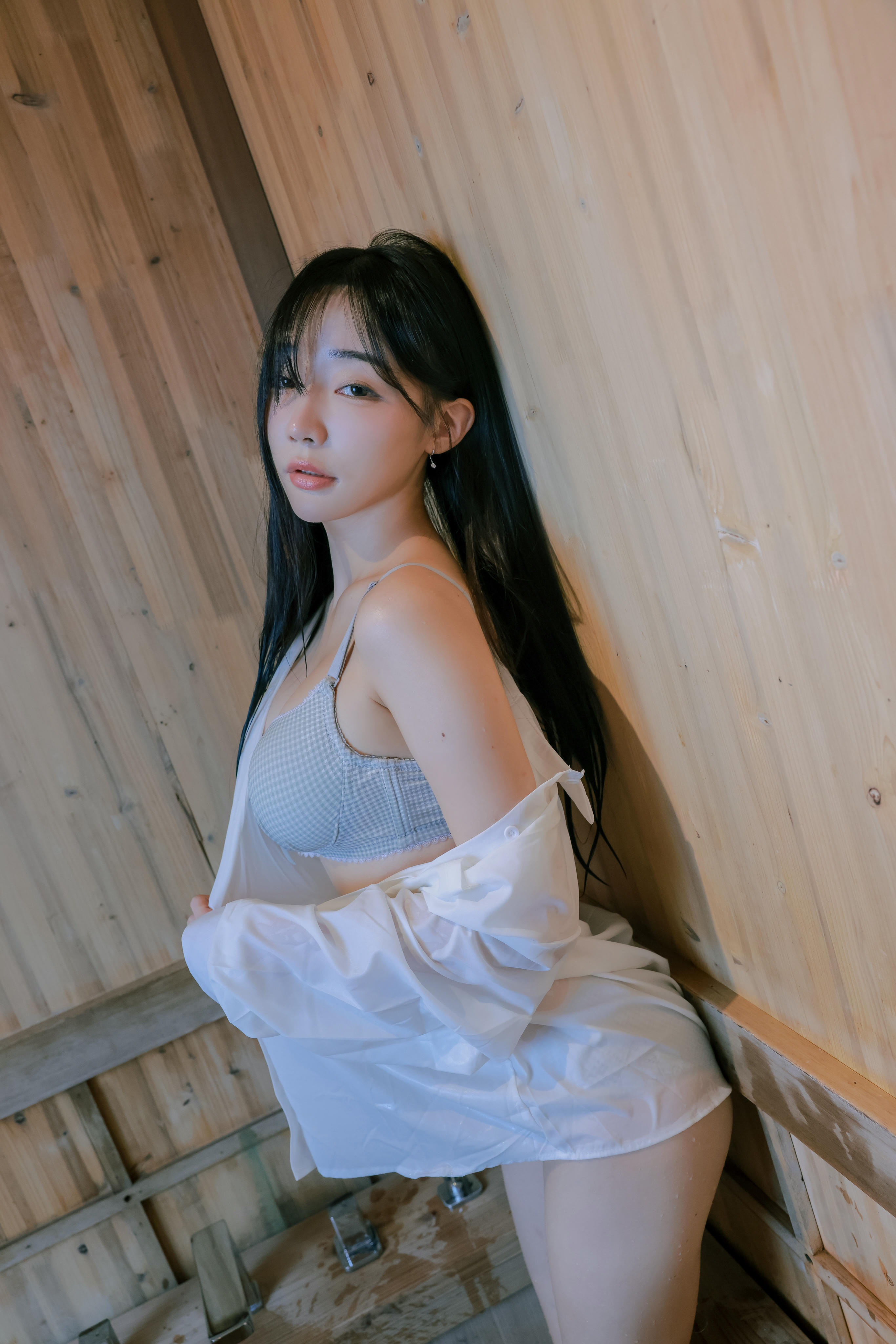 韩国写真机构-SWEETBOX NO.021 Priya SWTB Vol.17 [106P+1V／1GB]_第3集