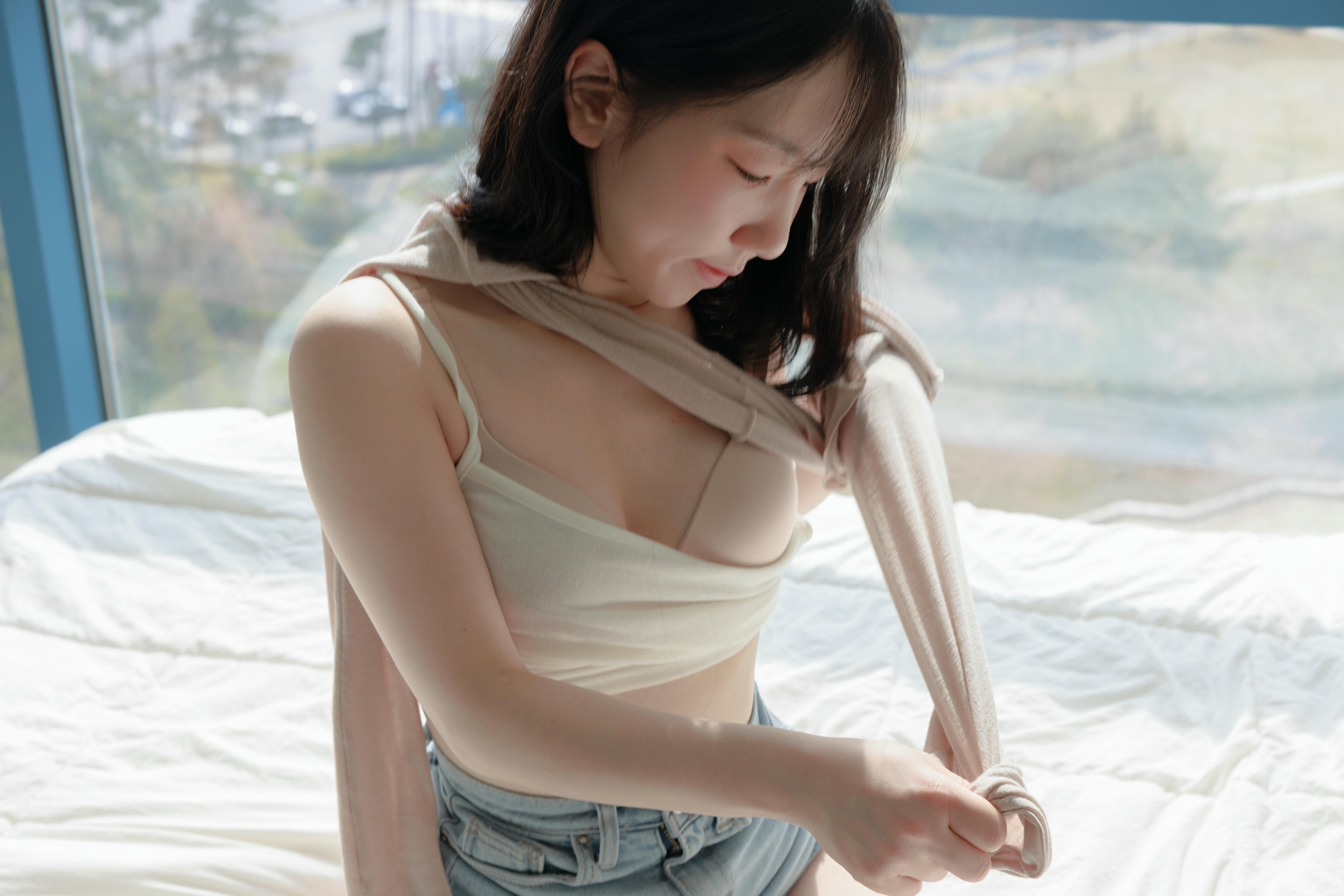韩国写真机构-SWEETBOX NO.022 Yeri Vol.12 part 01 [81P／1.37GB]_第2集