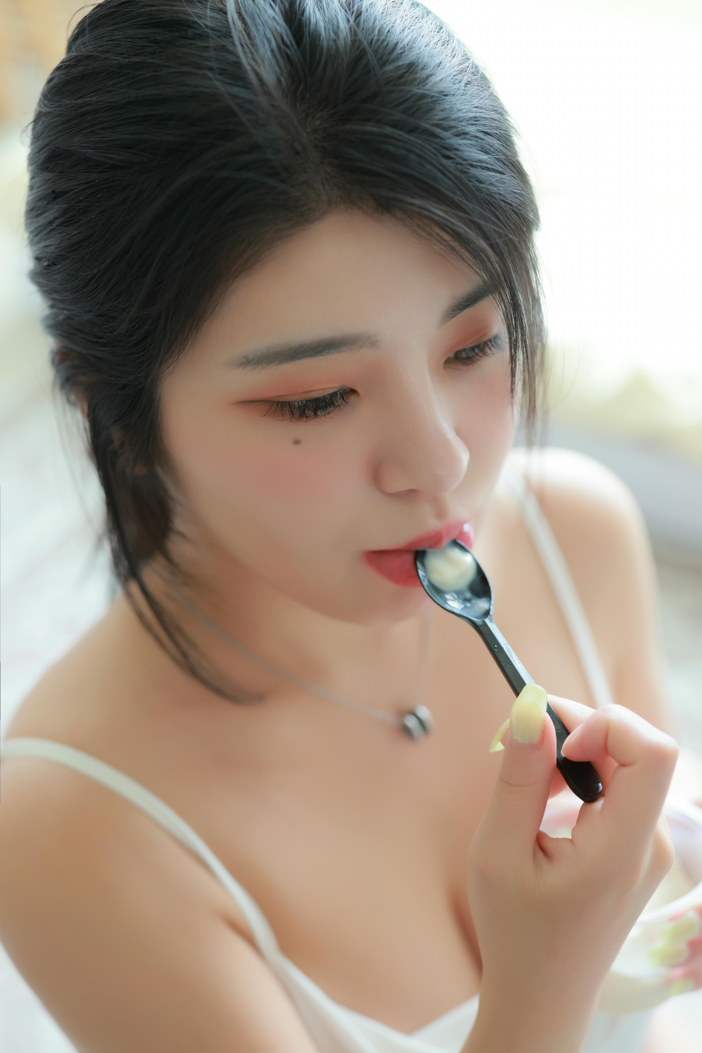 韩国写真机构-SWEETBOX NO.057 Robi Roman [70P2V-1.59GB]_第4集