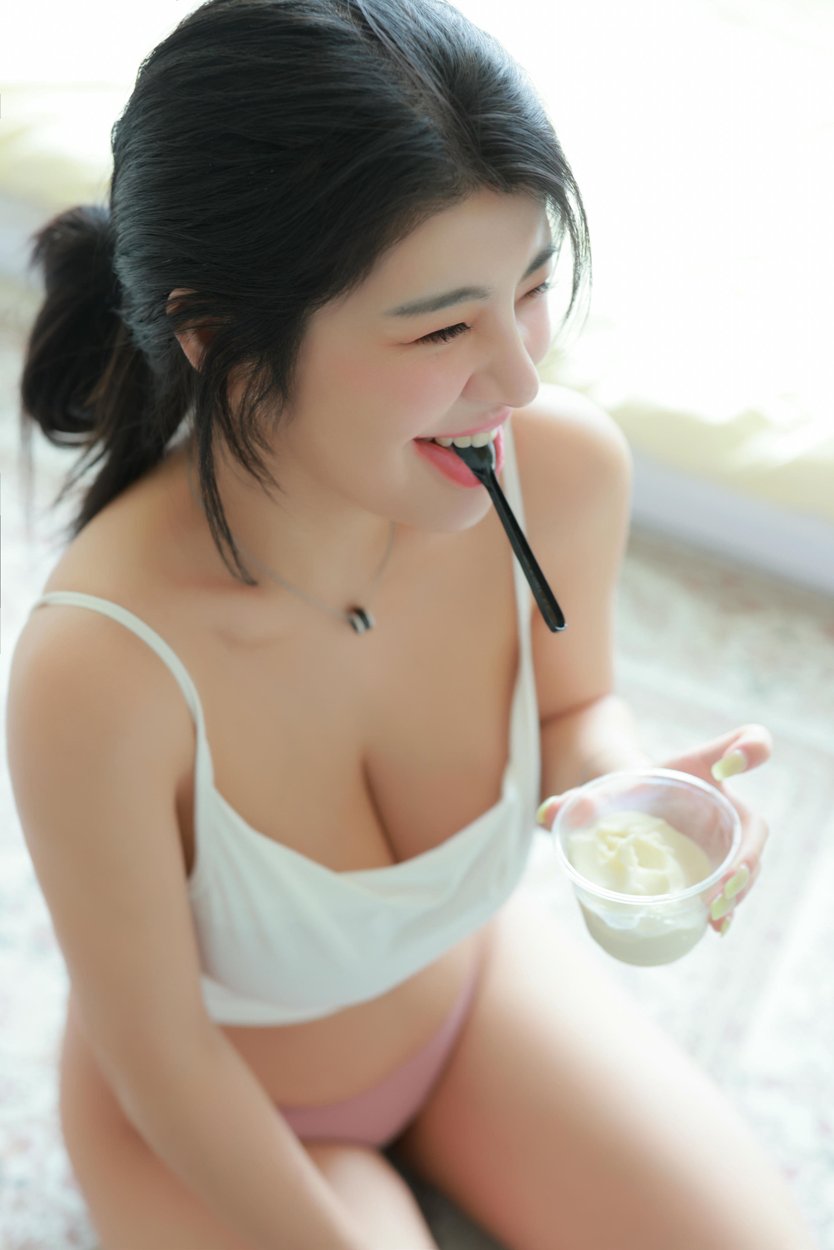 韩国写真机构-SWEETBOX NO.057 Robi Roman [70P2V-1.59GB]_第4集